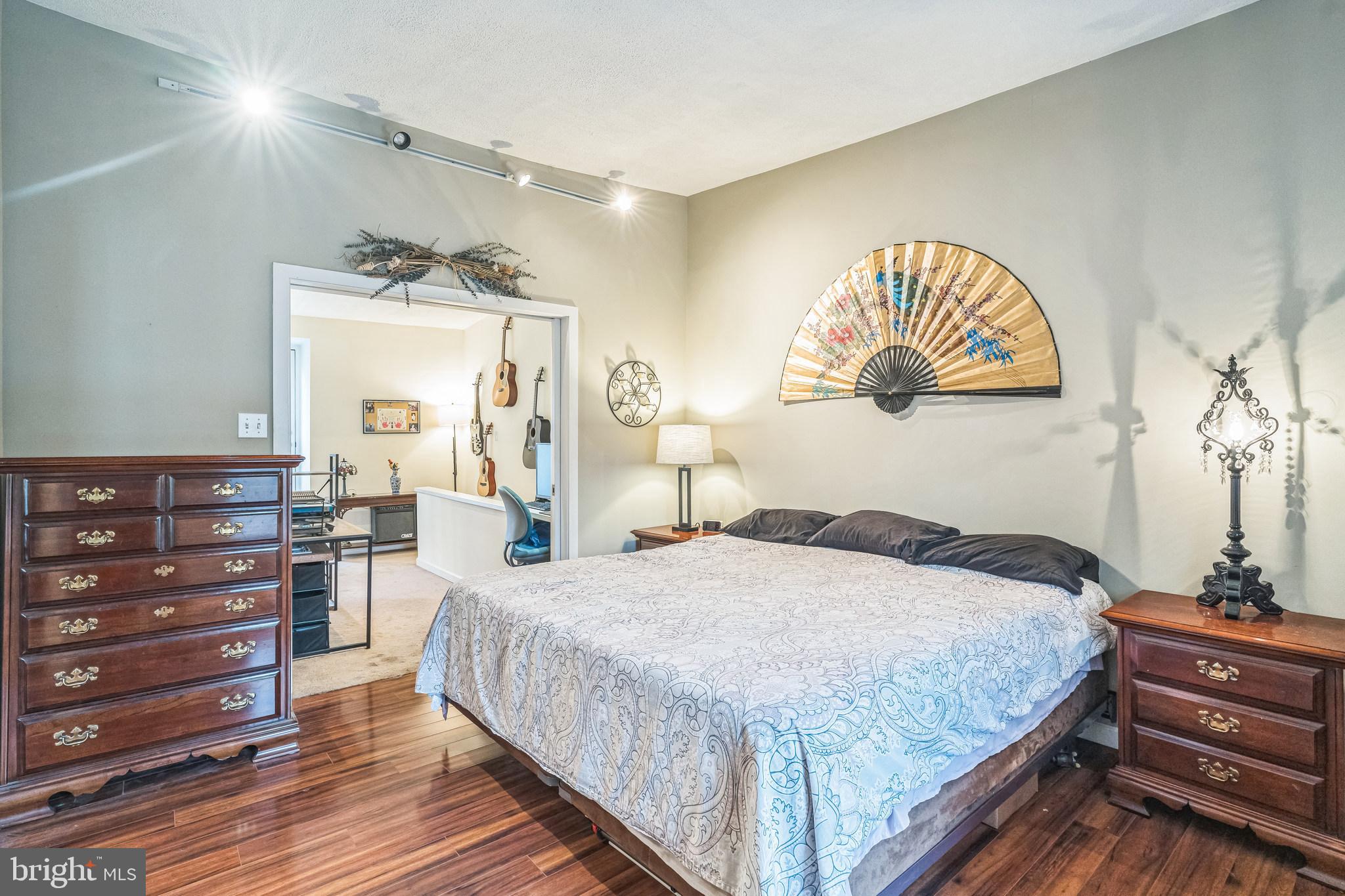 MANAYUNK - Residential