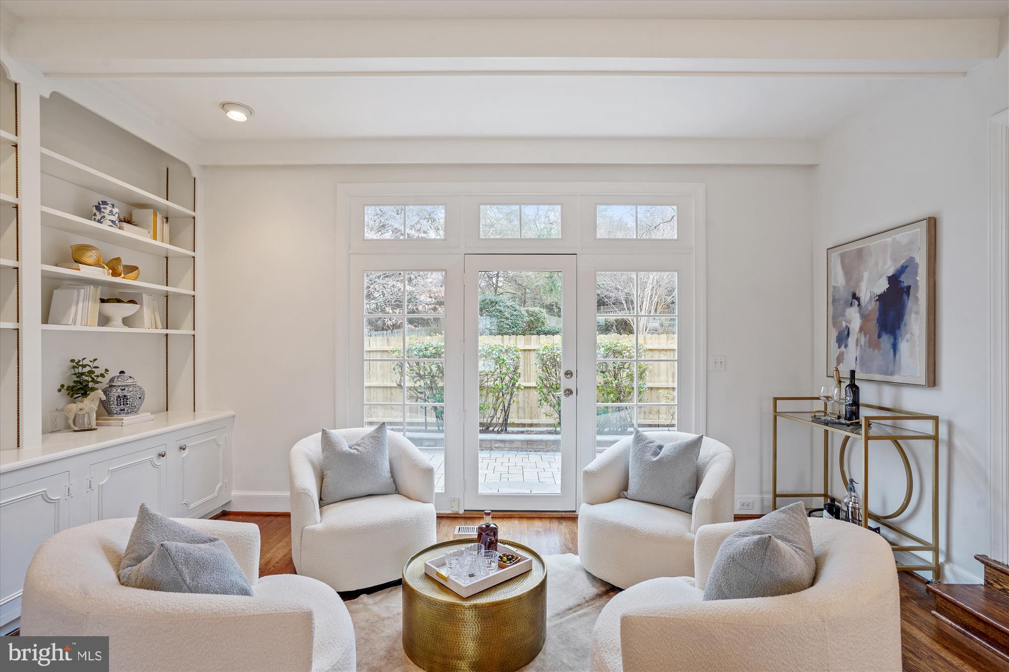 COUNTRY CLUB HILLS - Residential