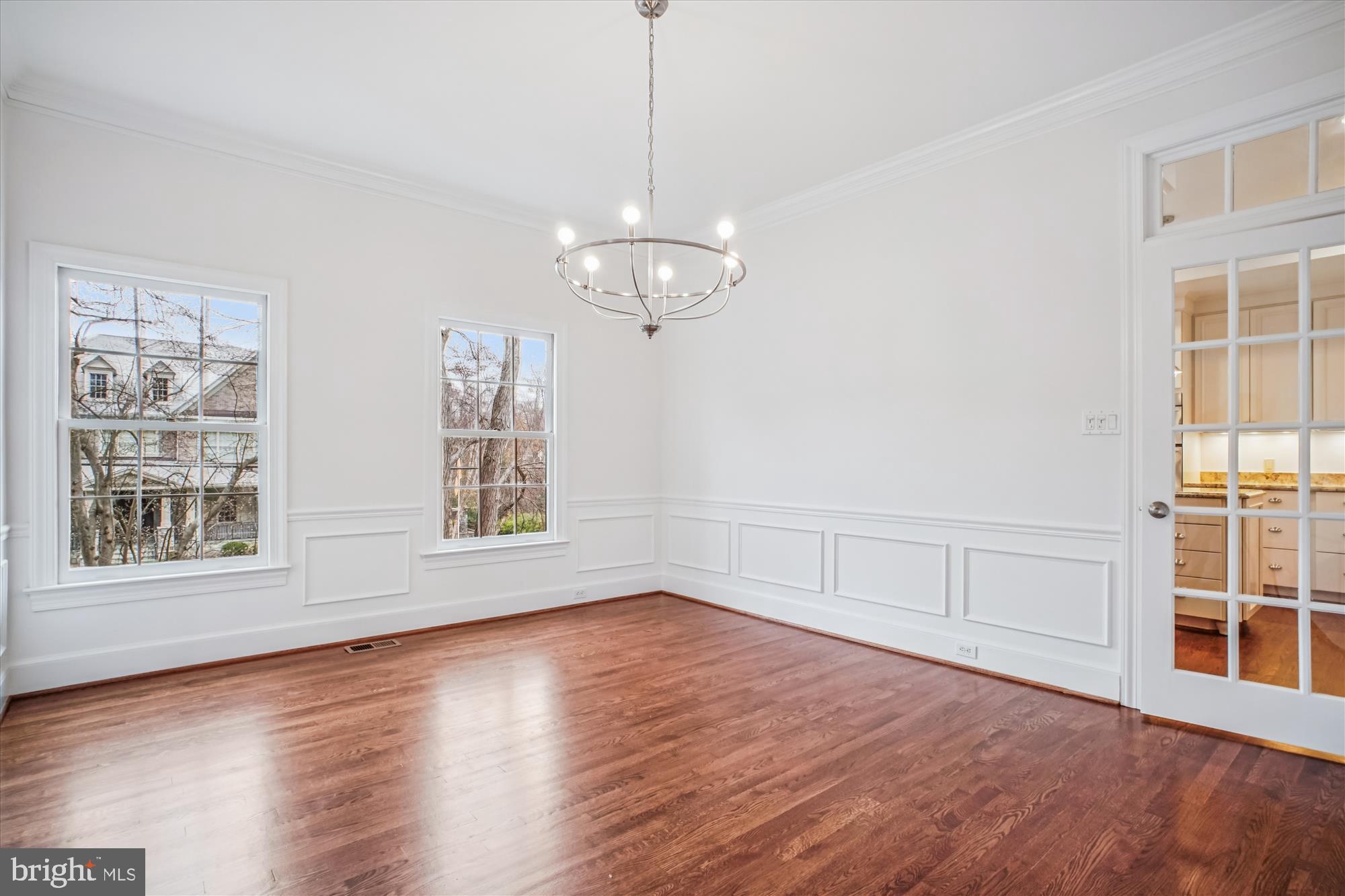 COUNTRY CLUB HILLS - Residential