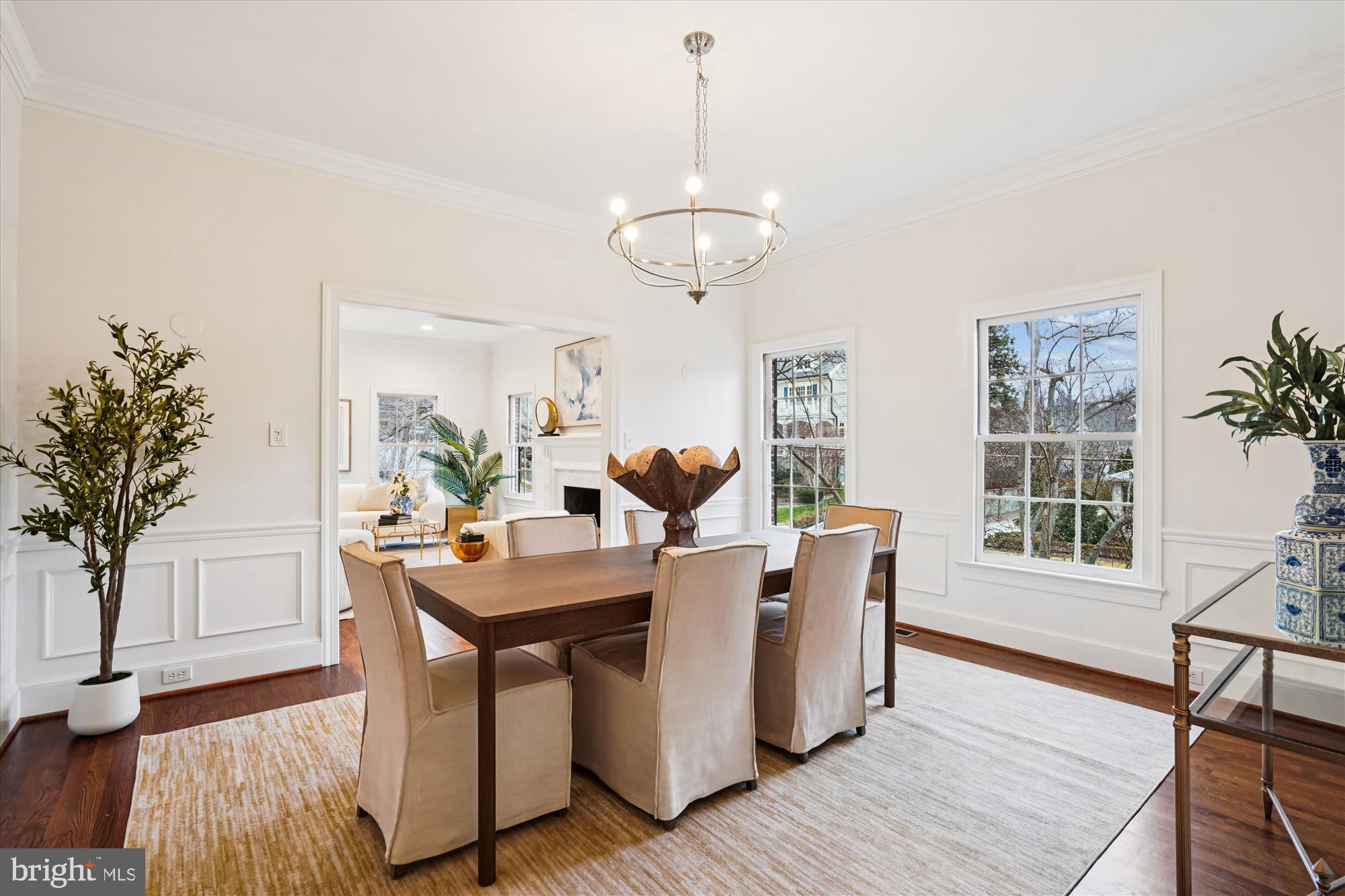 COUNTRY CLUB HILLS - Residential