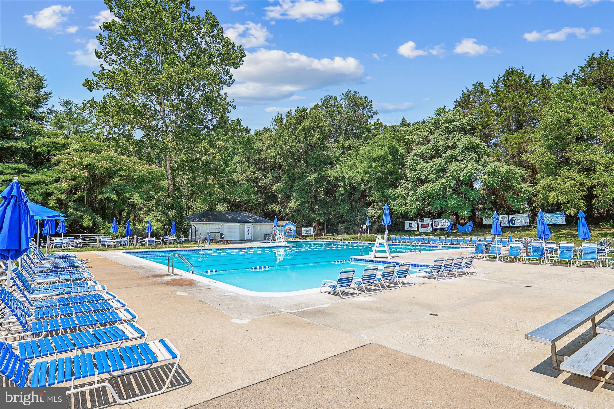 COUNTRY CLUB HILLS - Residential