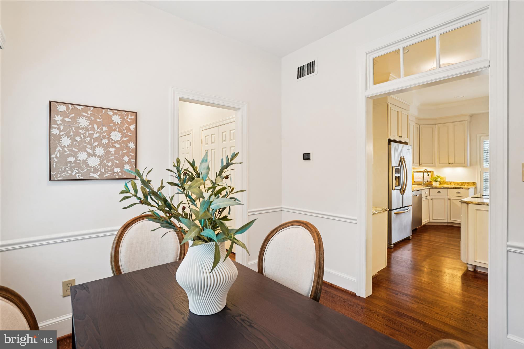 COUNTRY CLUB HILLS - Residential