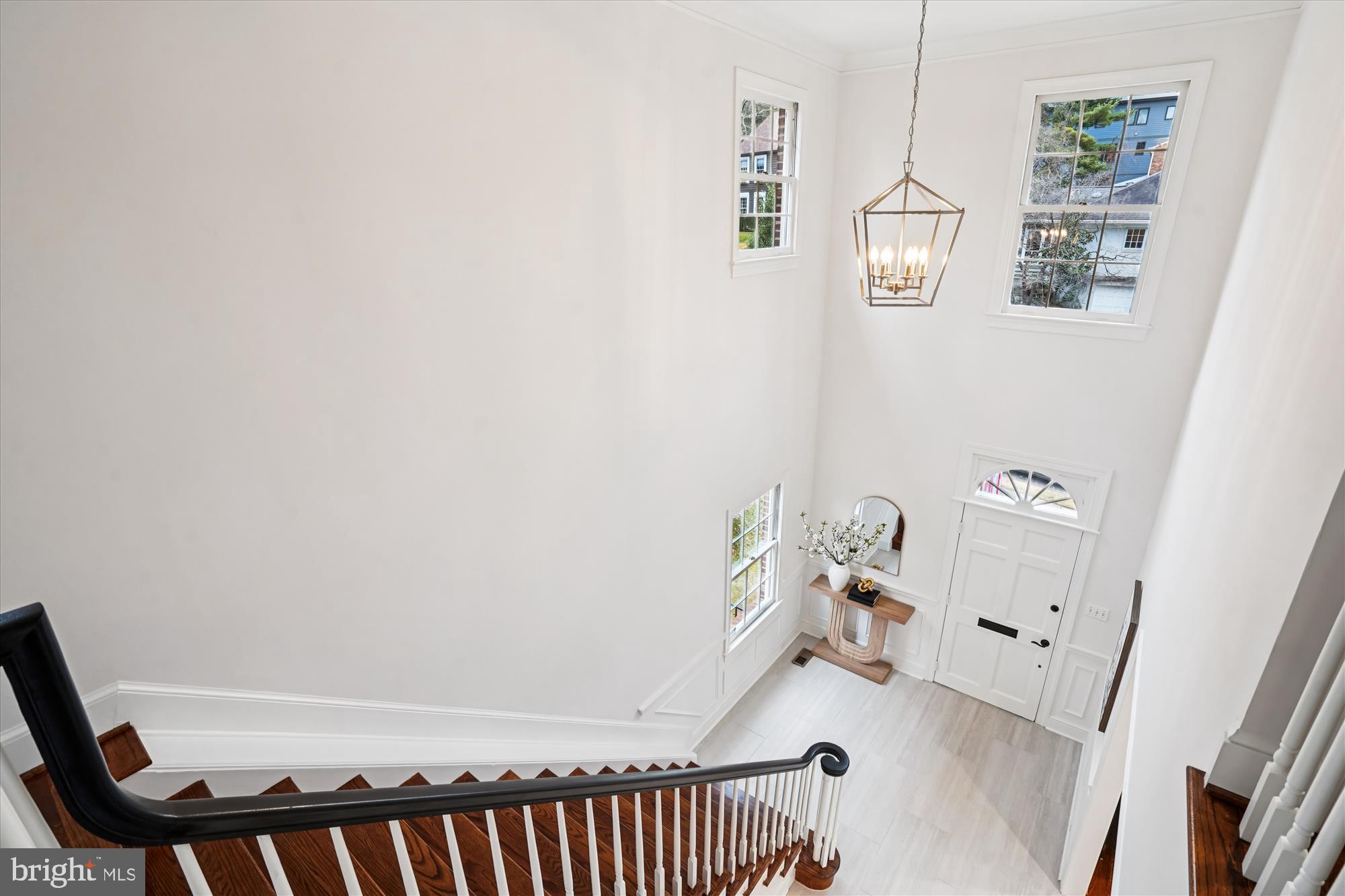 COUNTRY CLUB HILLS - Residential