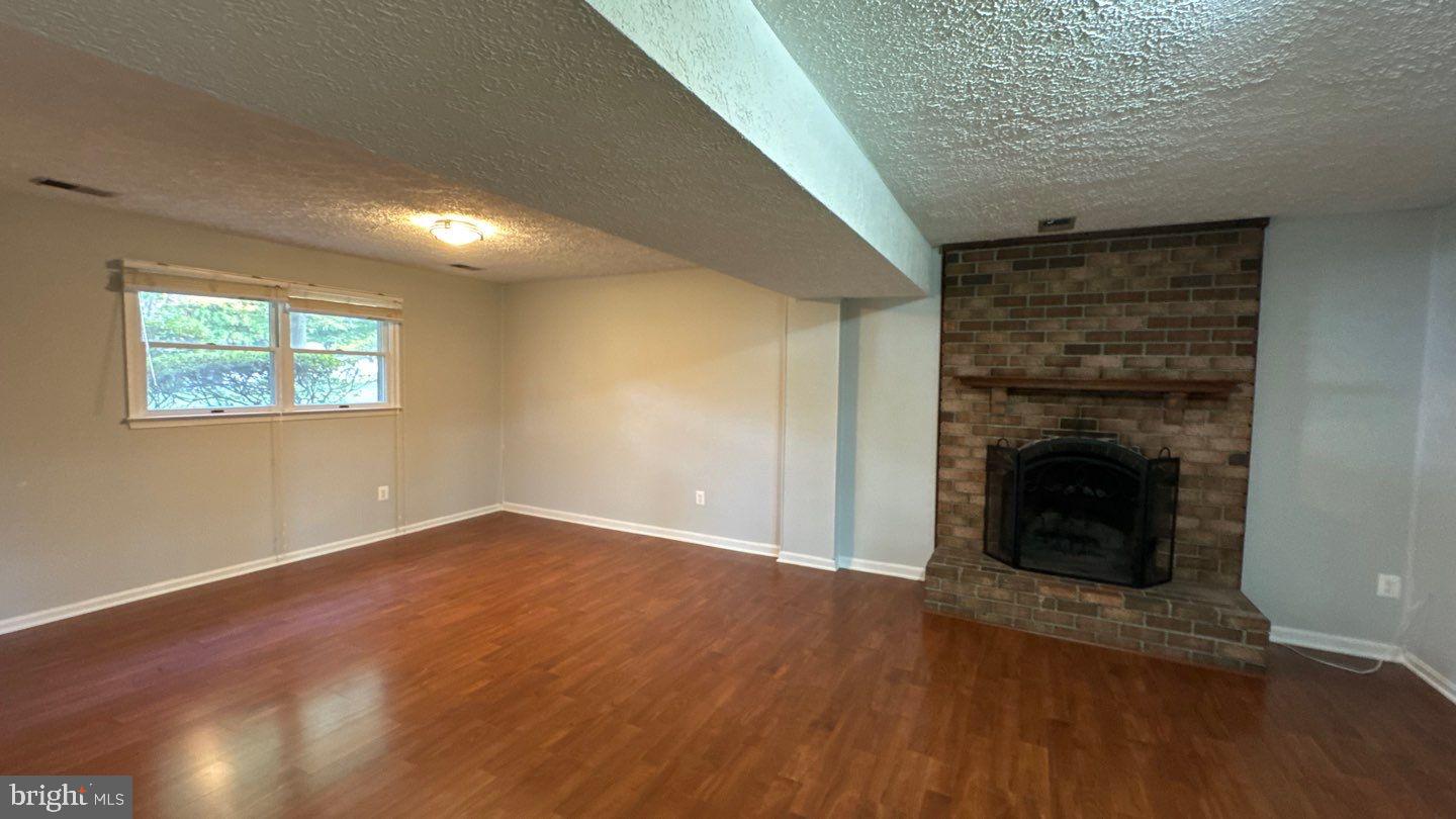 BRAMPTON HILLS - Residential Lease