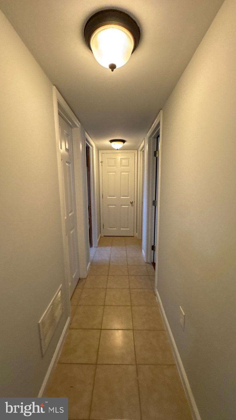 BRAMPTON HILLS - Residential Lease