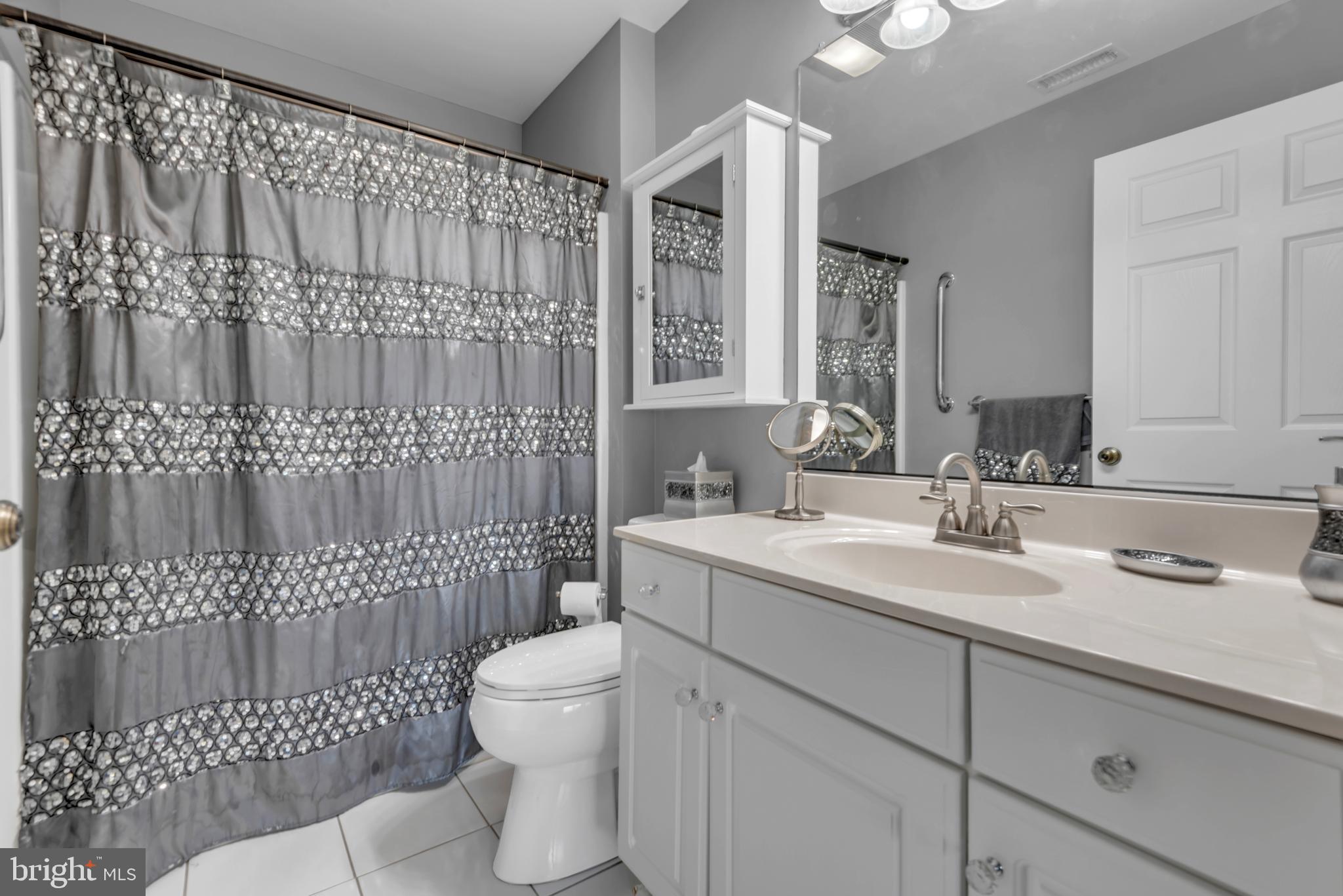 BAYSIDE - Residential