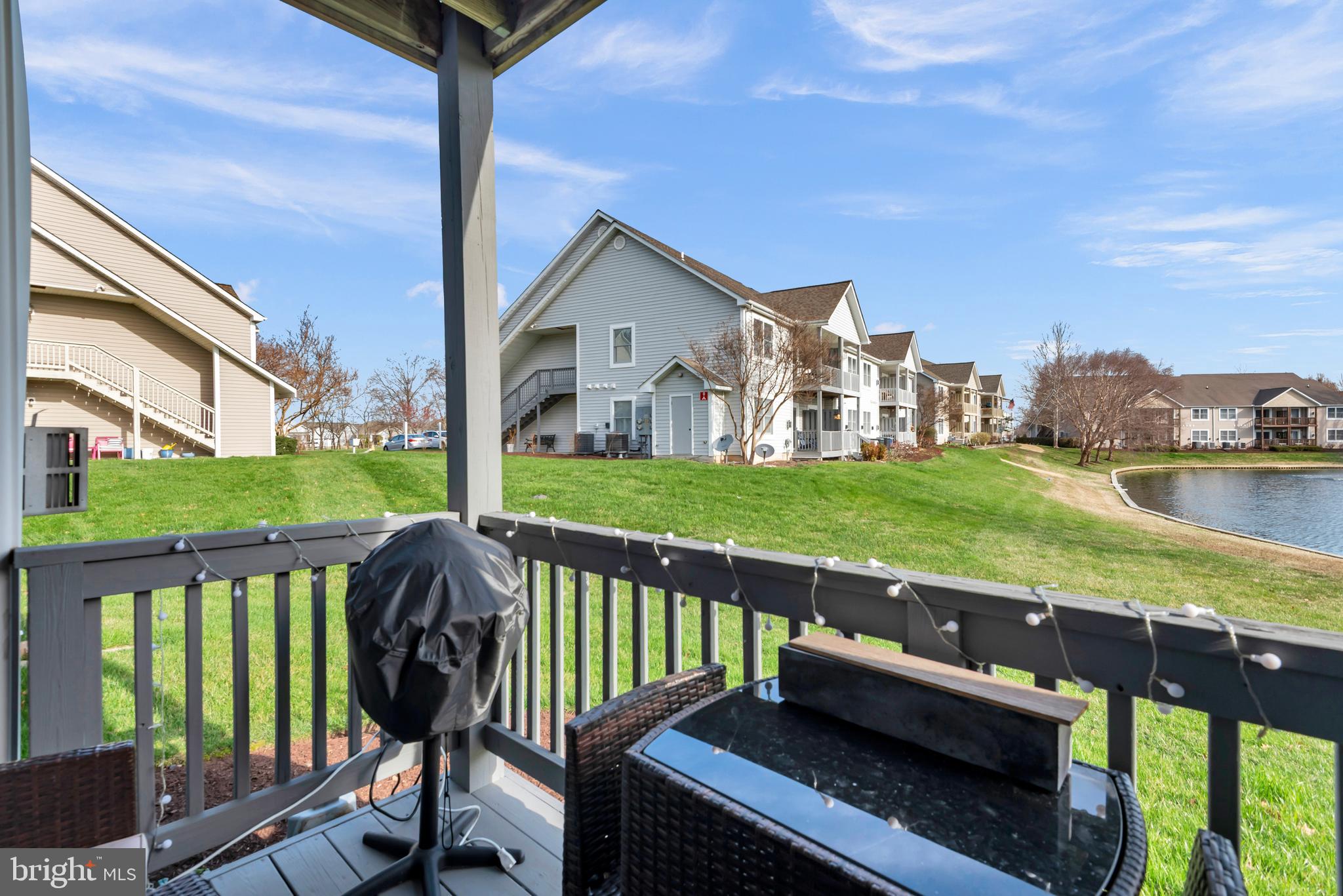 BAYSIDE - Residential