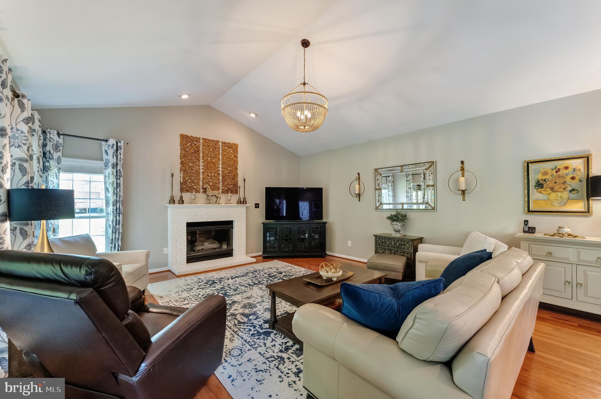 BRITTANY - Residential