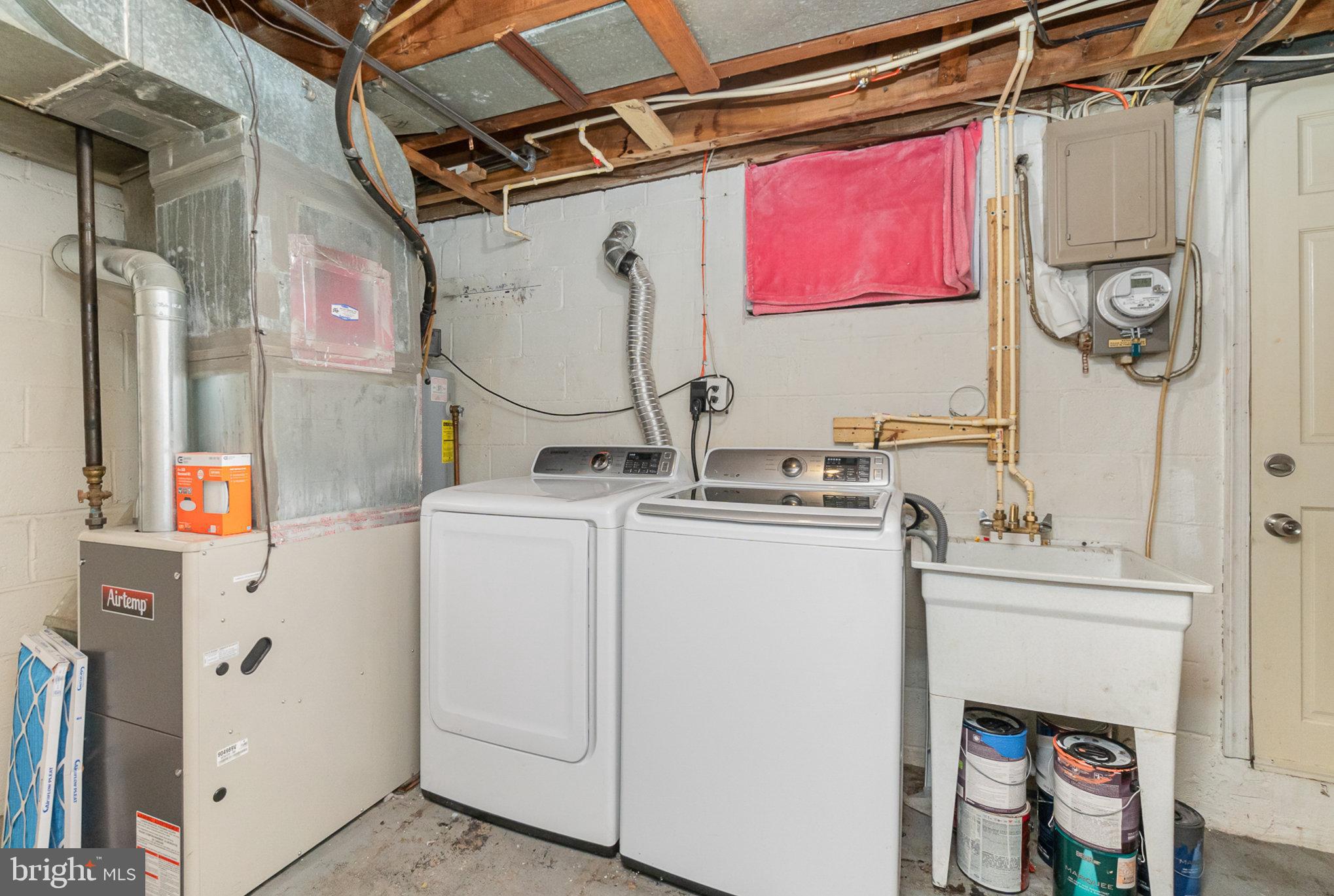 MIDDLESEX - Residential