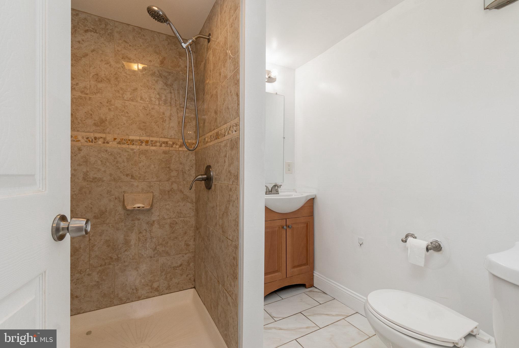 MIDDLESEX - Residential