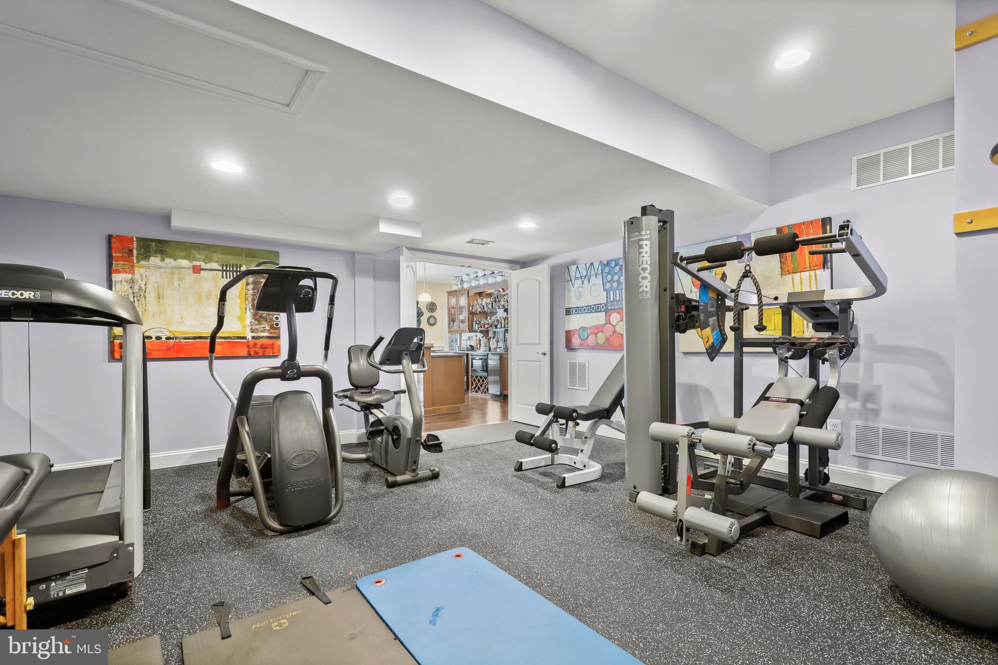 FOX MEADOW - Residential