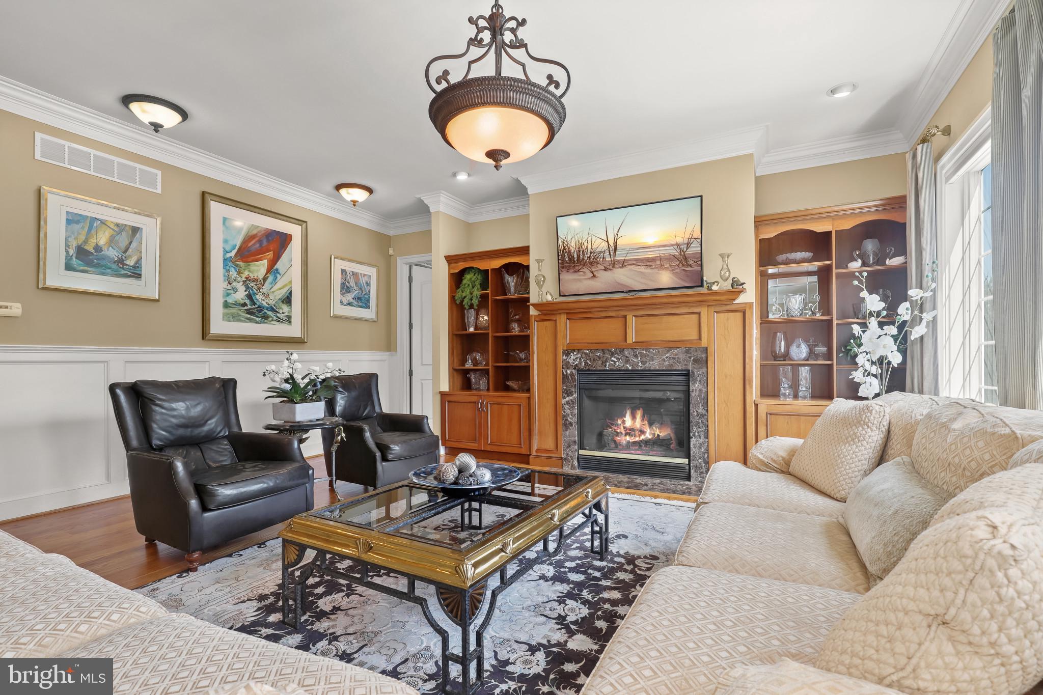 FOX MEADOW - Residential