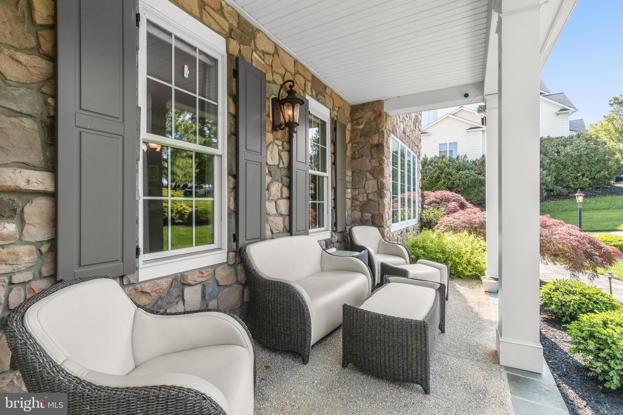 FOX MEADOW - Residential