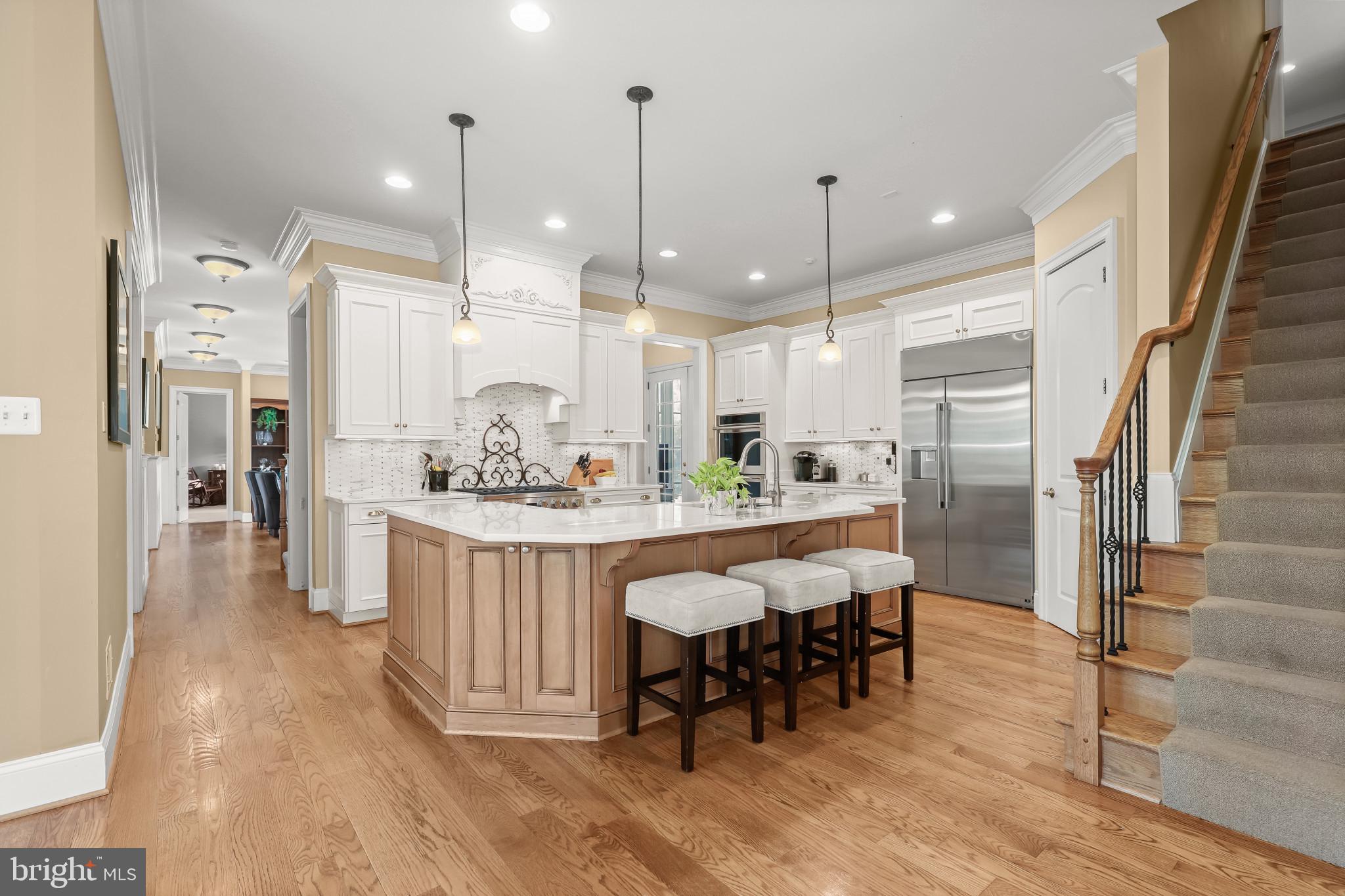 FOX MEADOW - Residential