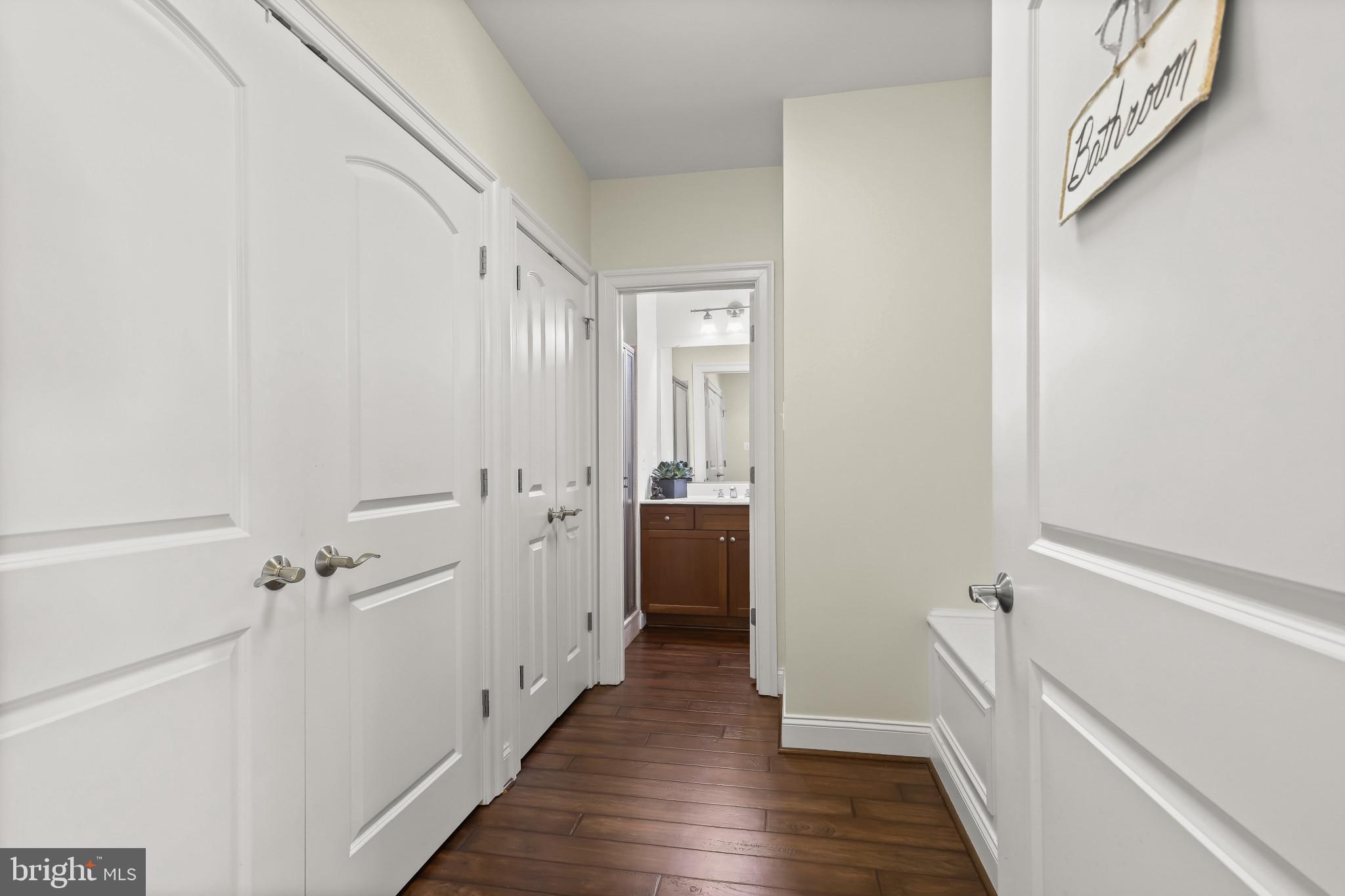 FOX MEADOW - Residential