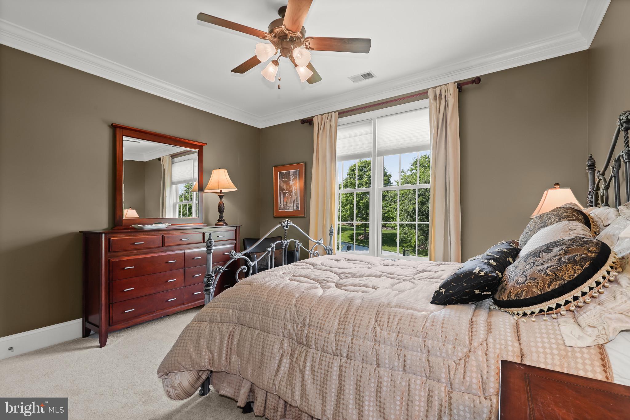 FOX MEADOW - Residential