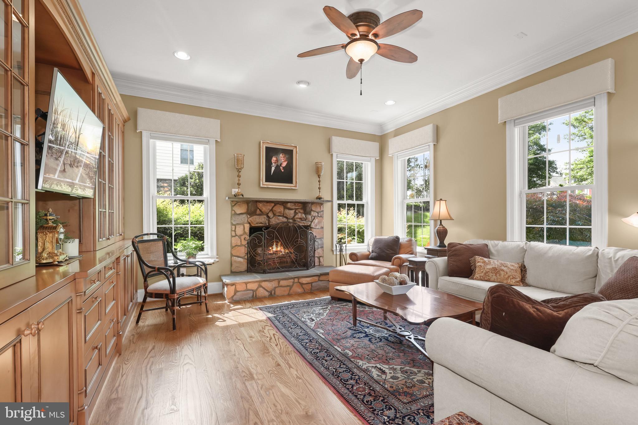 FOX MEADOW - Residential