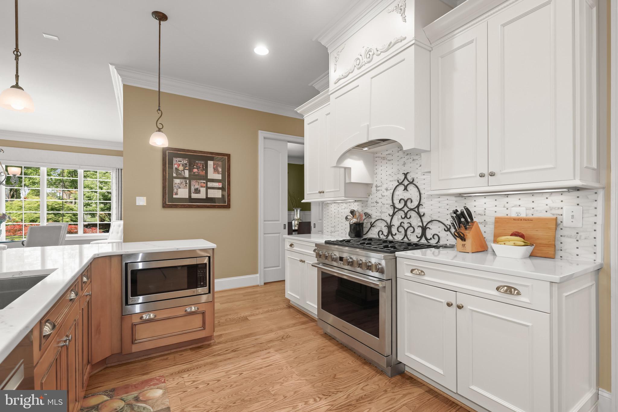 FOX MEADOW - Residential