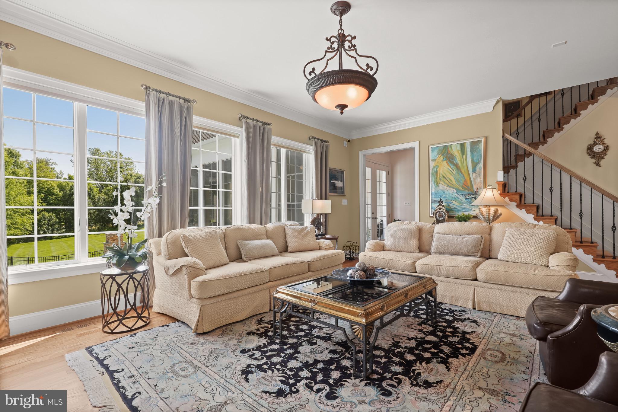 FOX MEADOW - Residential