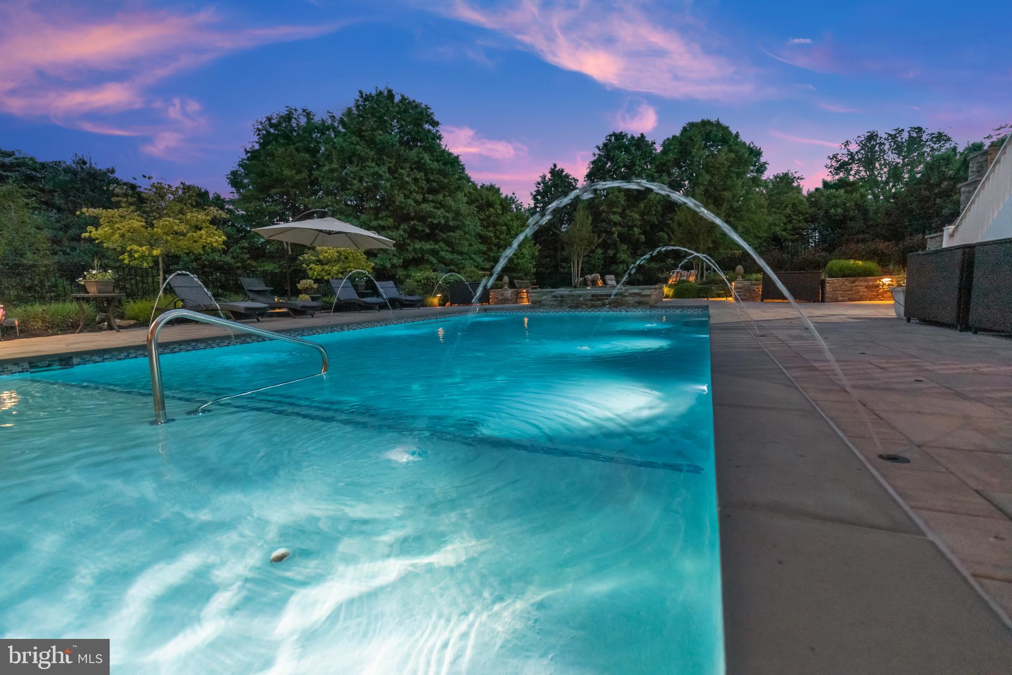 FOX MEADOW - Residential