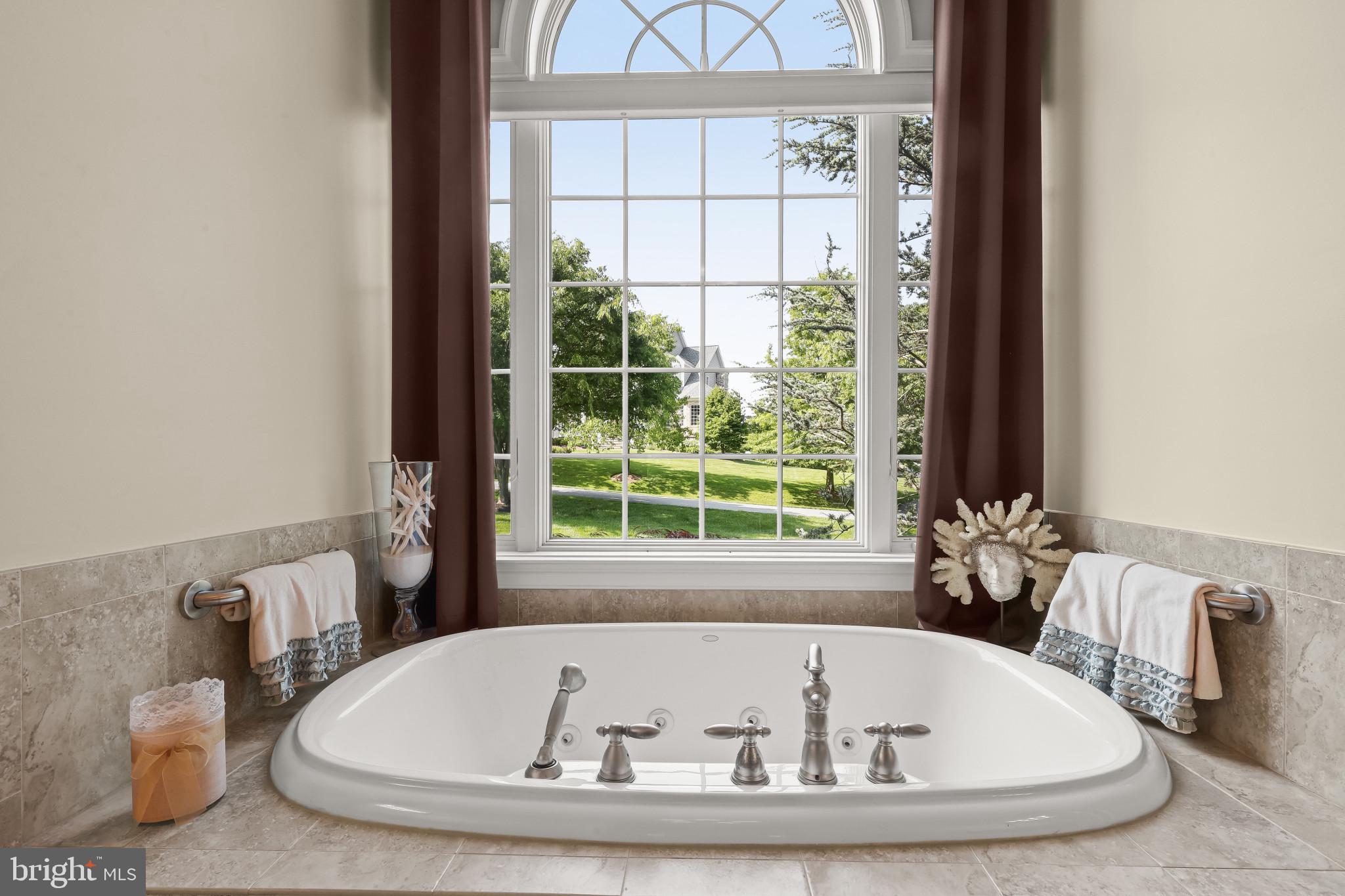 FOX MEADOW - Residential