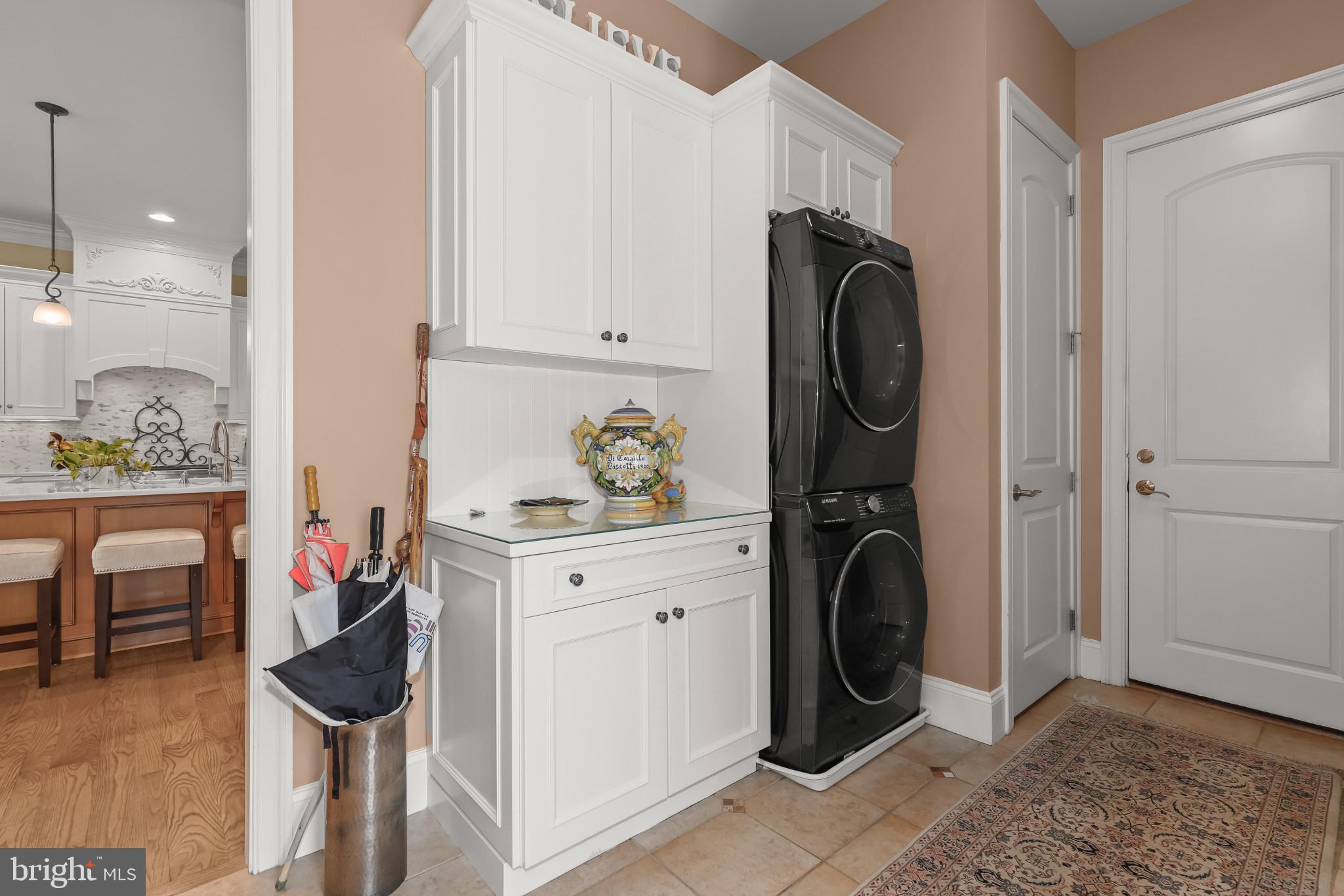 FOX MEADOW - Residential