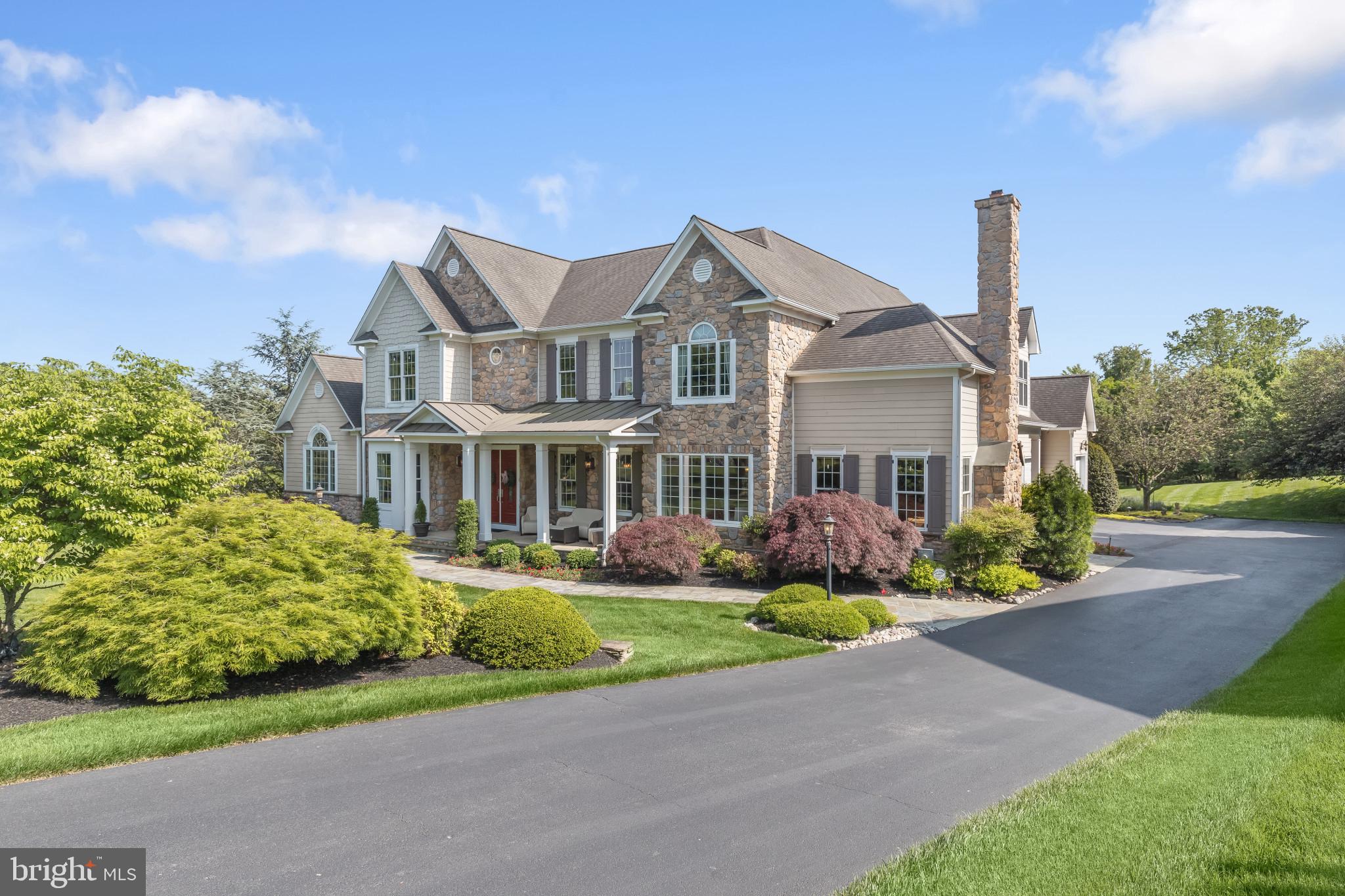 FOX MEADOW - Residential