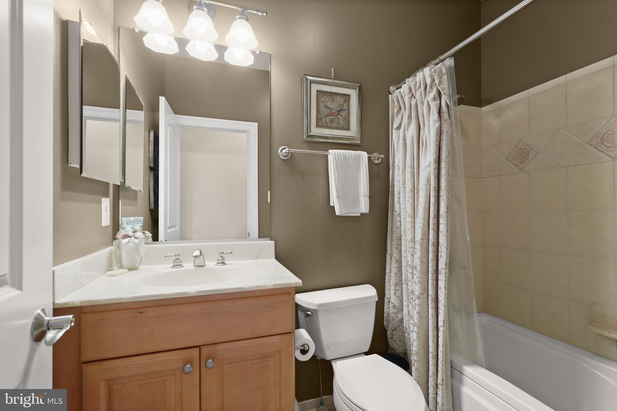 FOX MEADOW - Residential