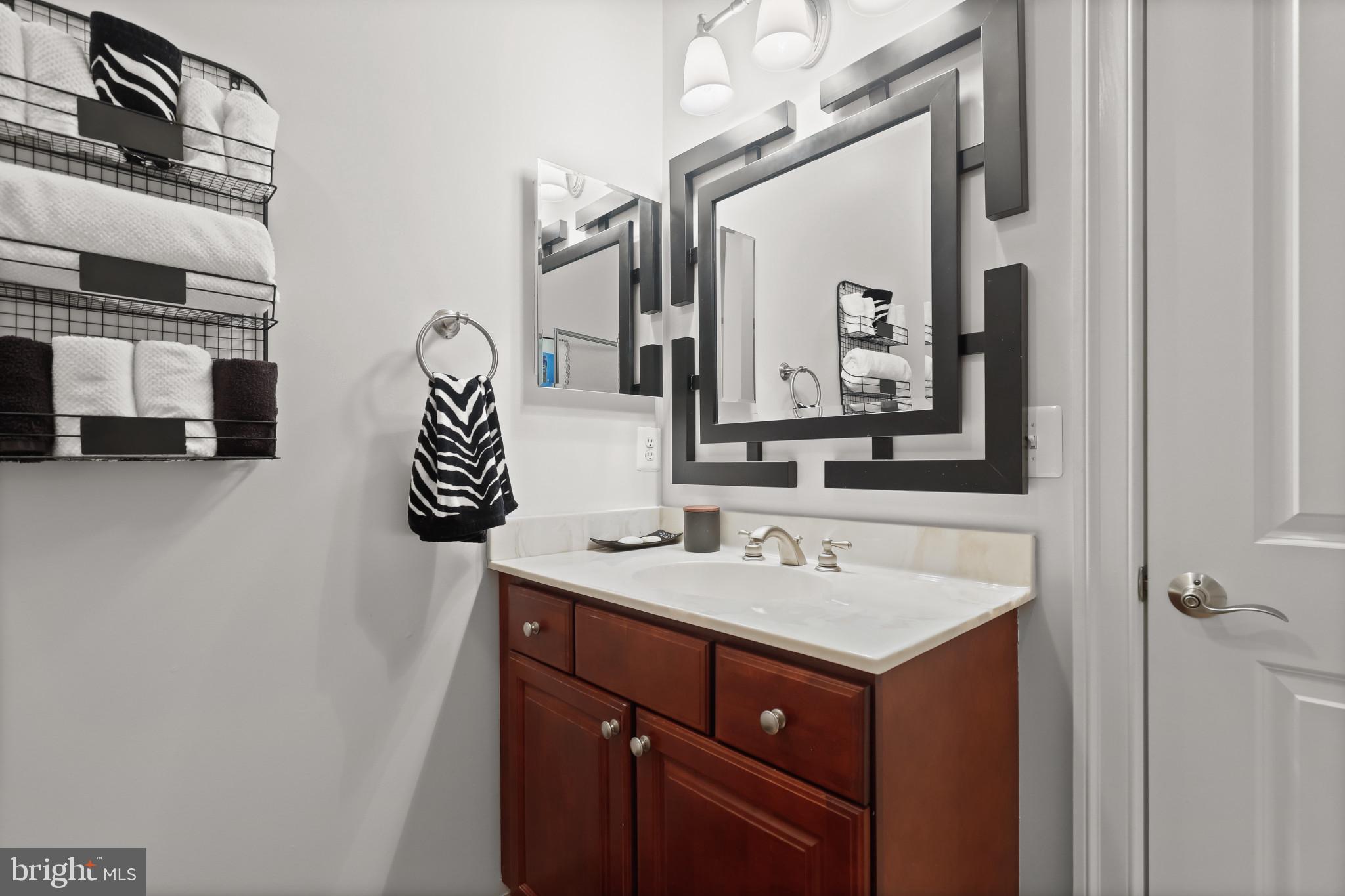 FOX MEADOW - Residential