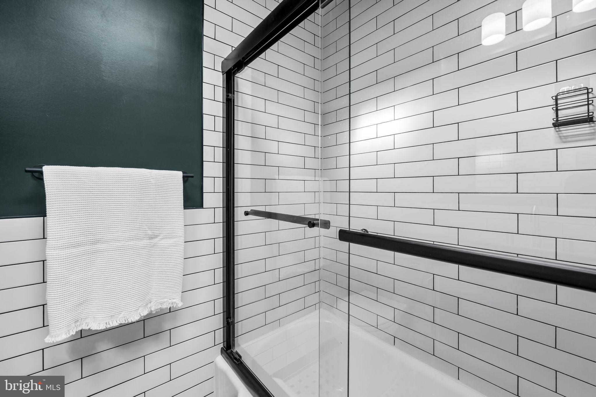 HAMPDEN HISTORIC DISTRICT - Residential