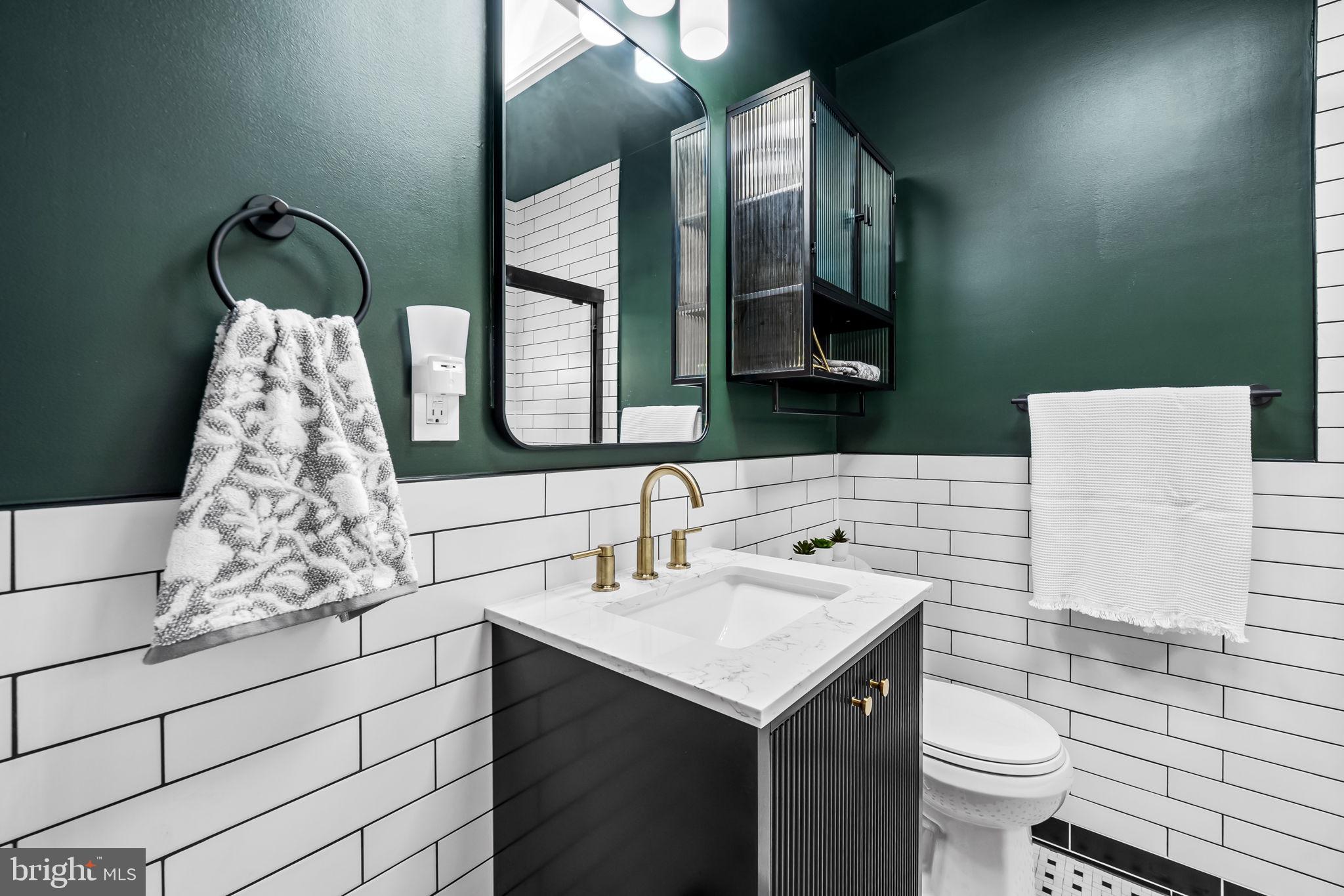 HAMPDEN HISTORIC DISTRICT - Residential