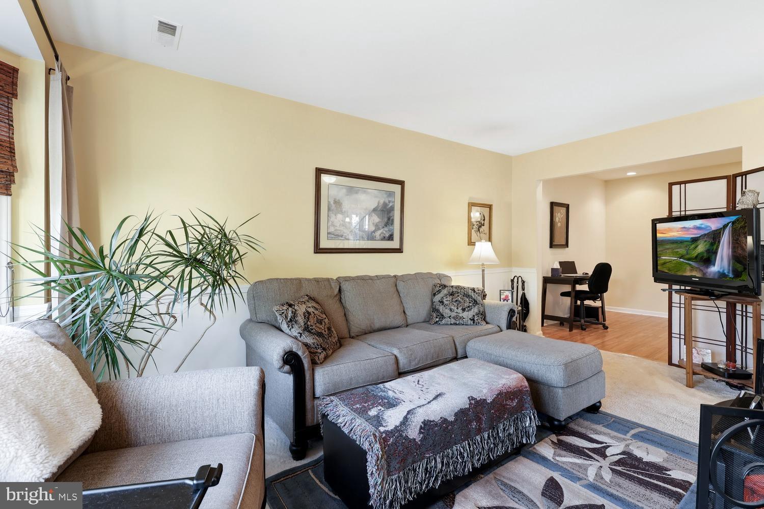 SUNSET RIDGE - Residential