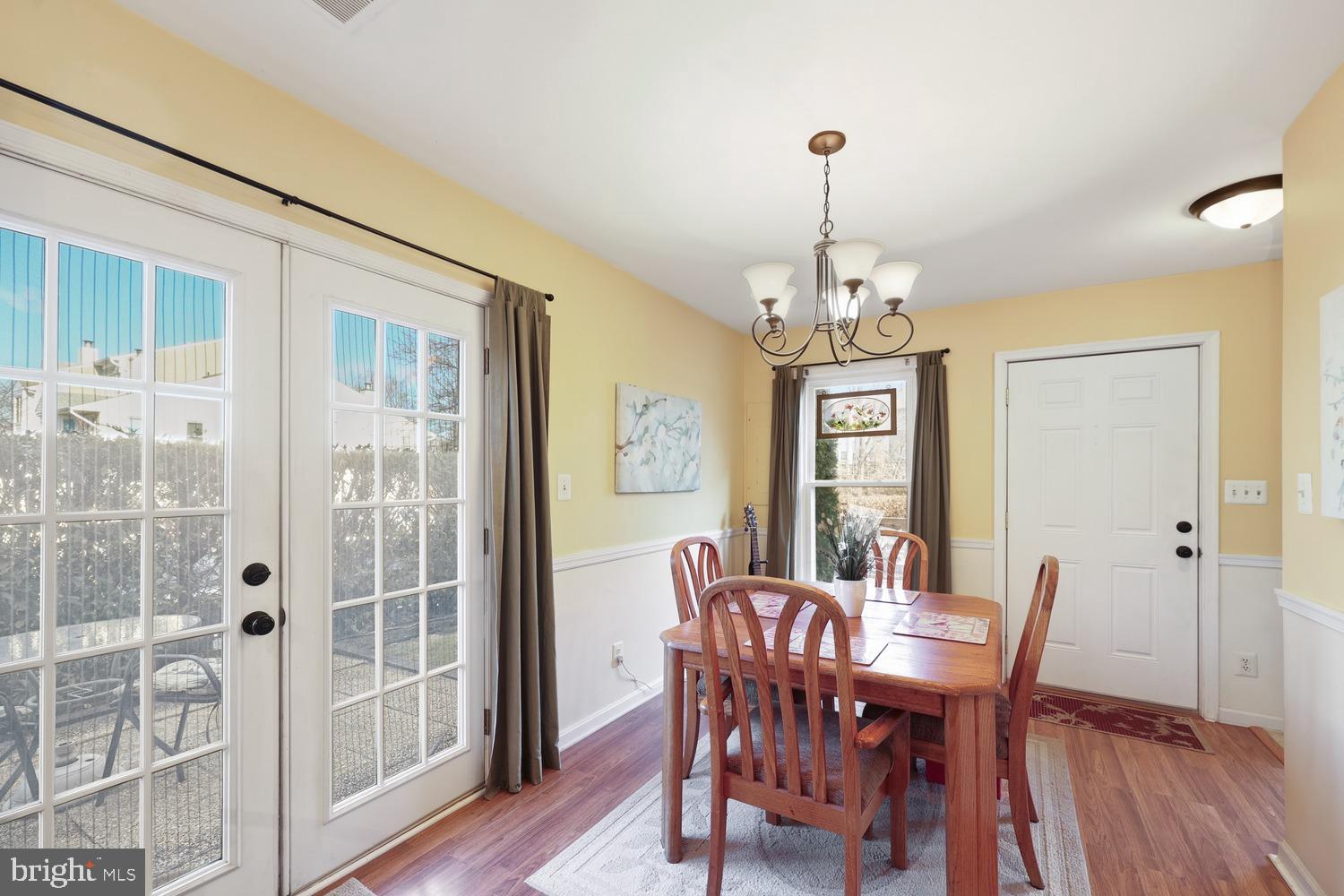 SUNSET RIDGE - Residential