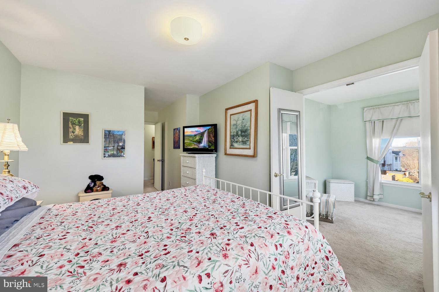 SUNSET RIDGE - Residential