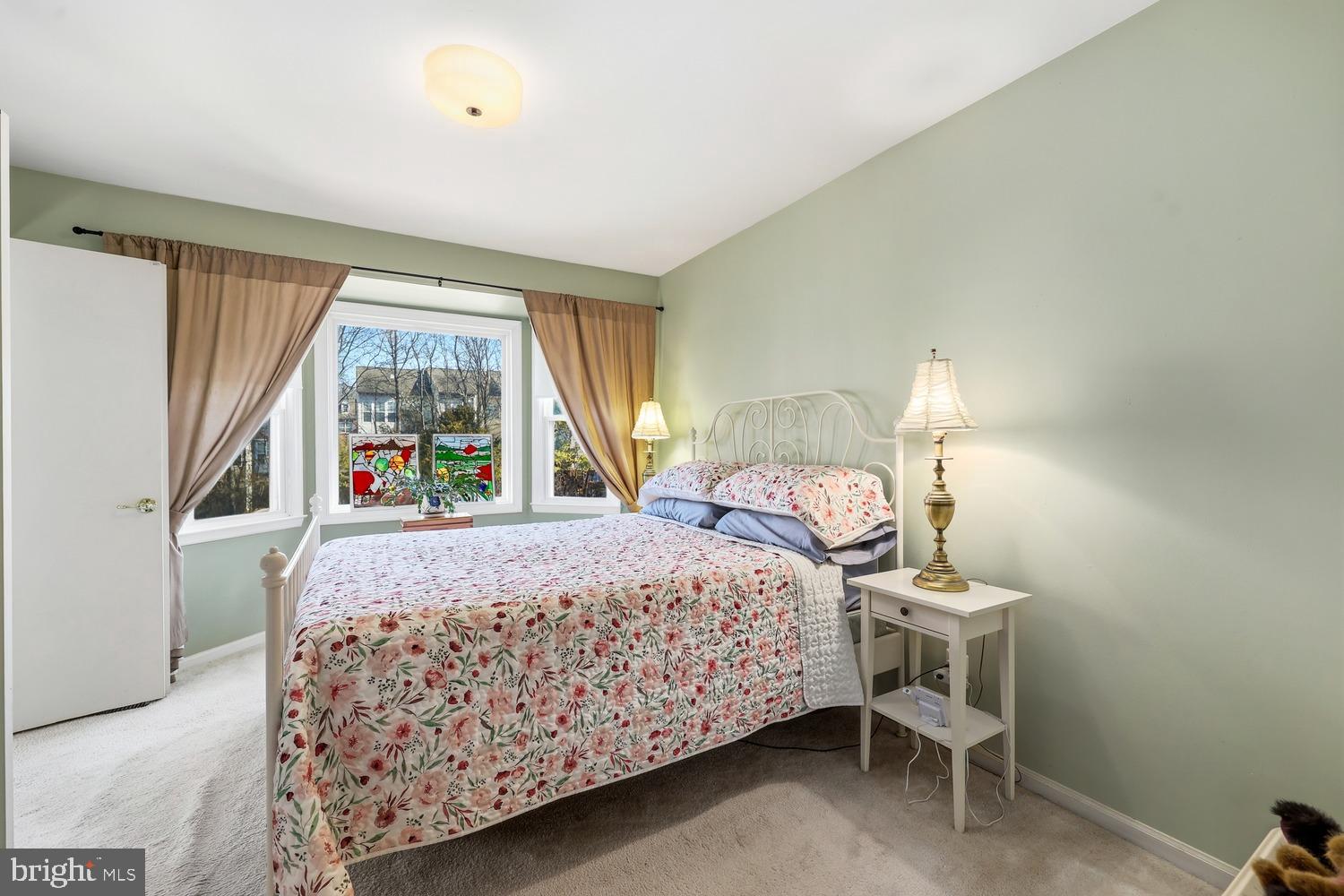 SUNSET RIDGE - Residential