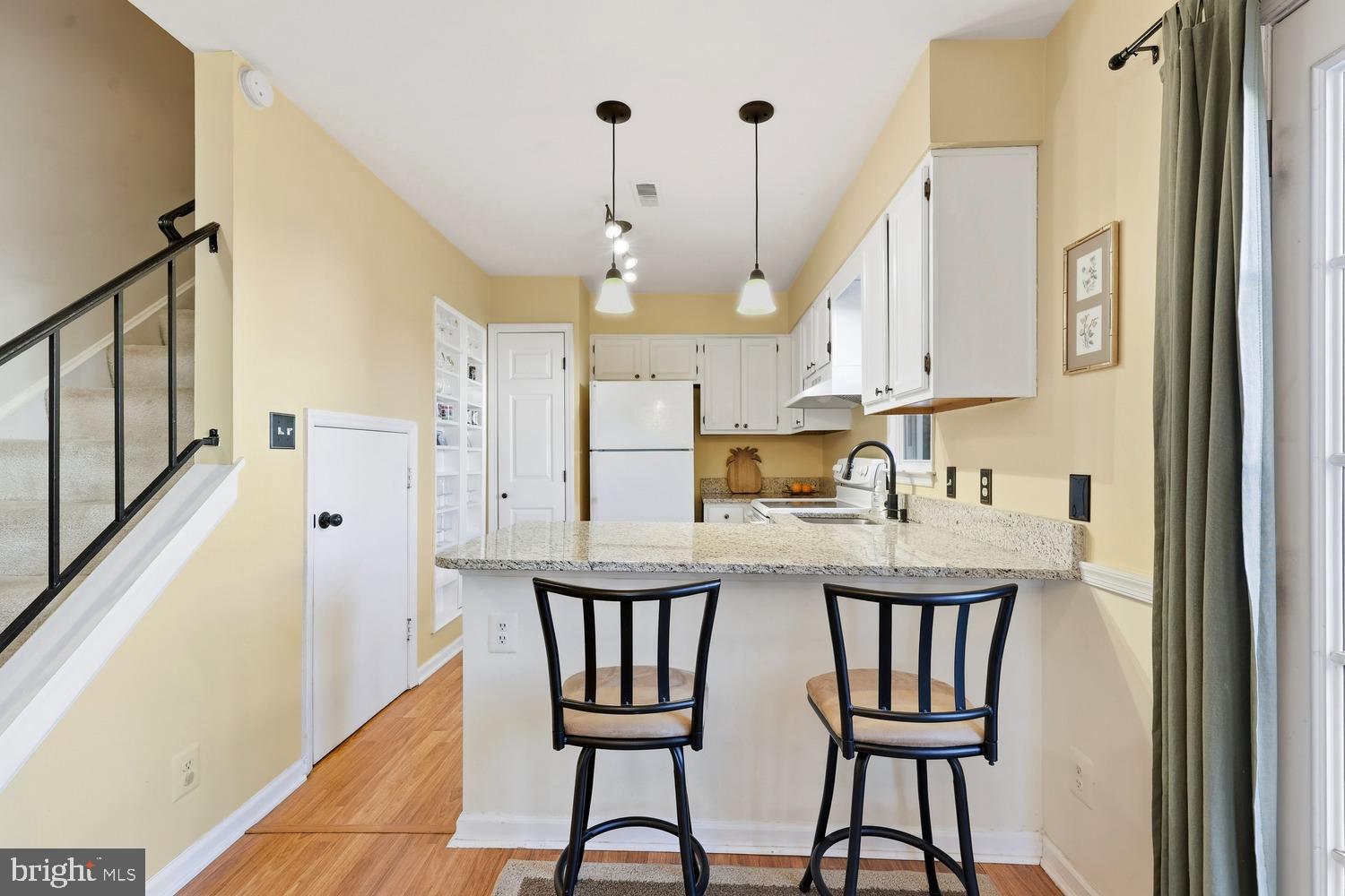 SUNSET RIDGE - Residential