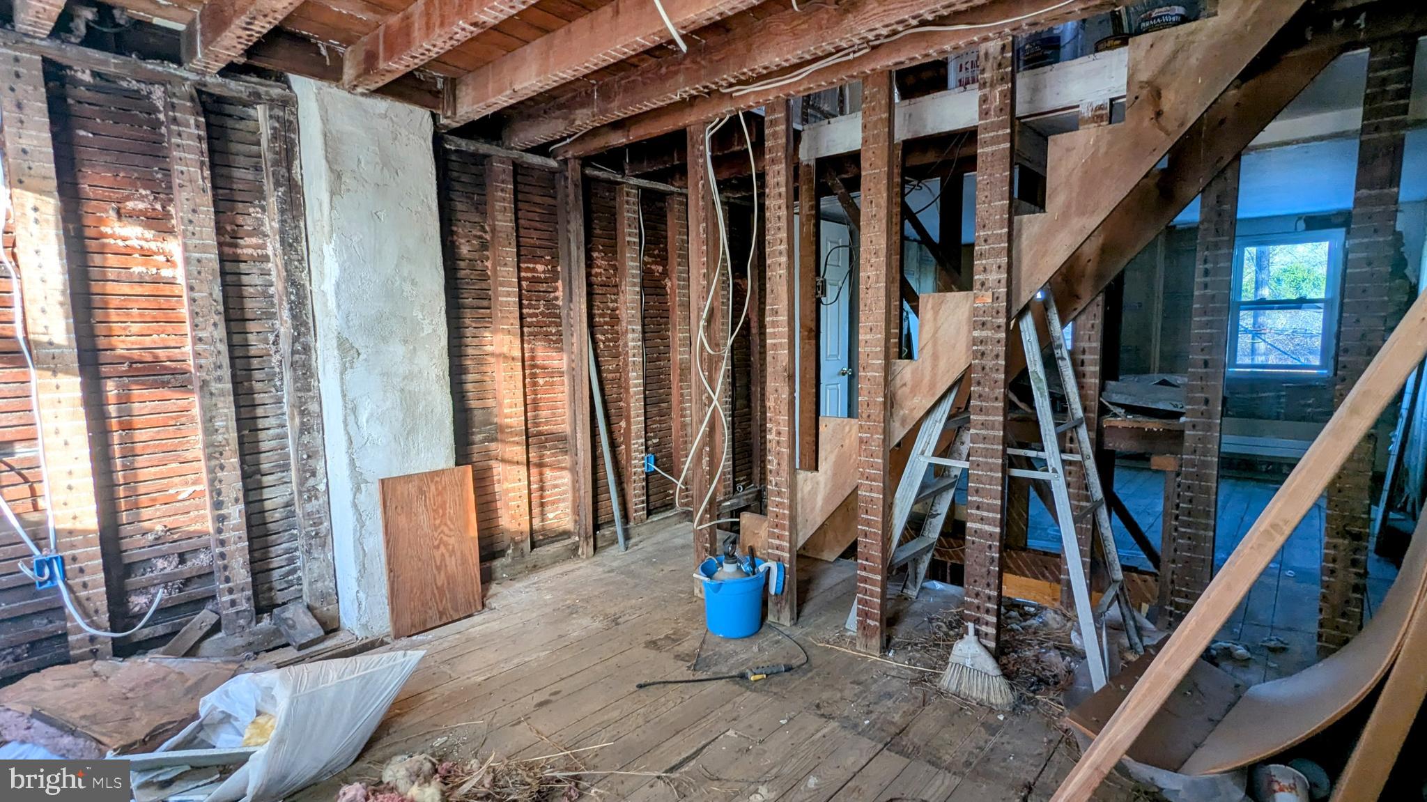 GARDEN VIEW - Residential