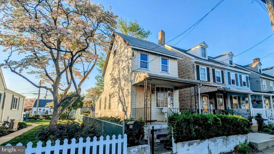 Investor Alert! Fully Detached three-story Row Home with basement in the Garden View neighborhood of Bristol Borough just steps to Septa's Bristol Station! This home is already down to the original studs and ready for your finishing touches! Buy and Sell, Buy and Rent, Buy and Hold...this is a unique opportunity to invest in desirable Bristol Borough and customize to your tastes! Build out the upper level(s) to add significant square footage, bathrooms and VALUE... The flat rear yard offers a spacious, green setting for future residents as well as possible multi-car Off-Street Parking accessible from Headley St. This property will be sold strictly "As Is" with buyer fully responsible for all Zoning and Municipal Requirements, Permits and Inspections. The condition of this property will require Cash Offers Only.