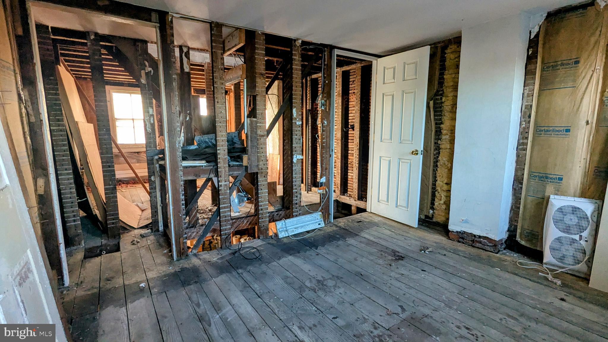 GARDEN VIEW - Residential