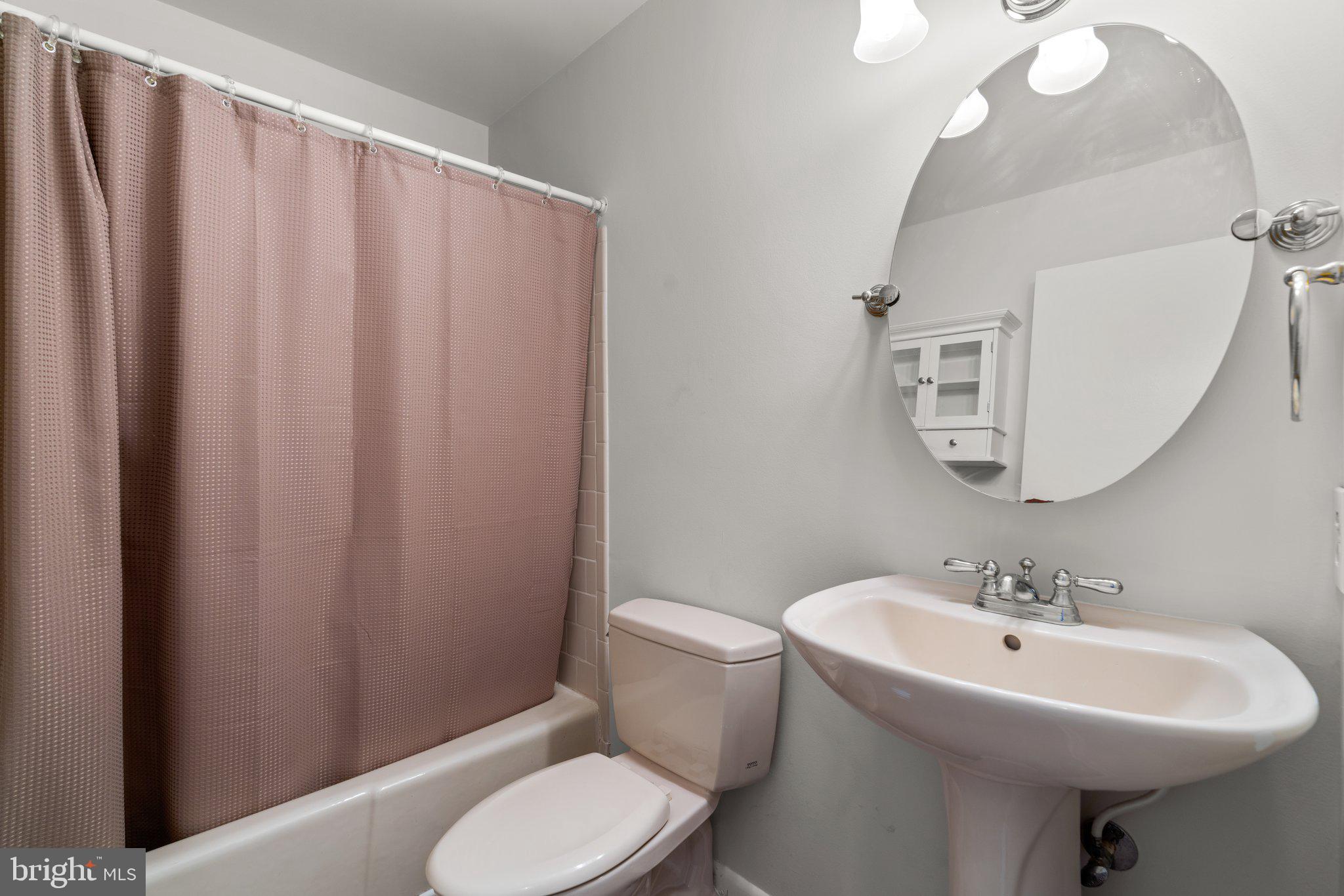 SOUTHDOWN ESTATES - Residential