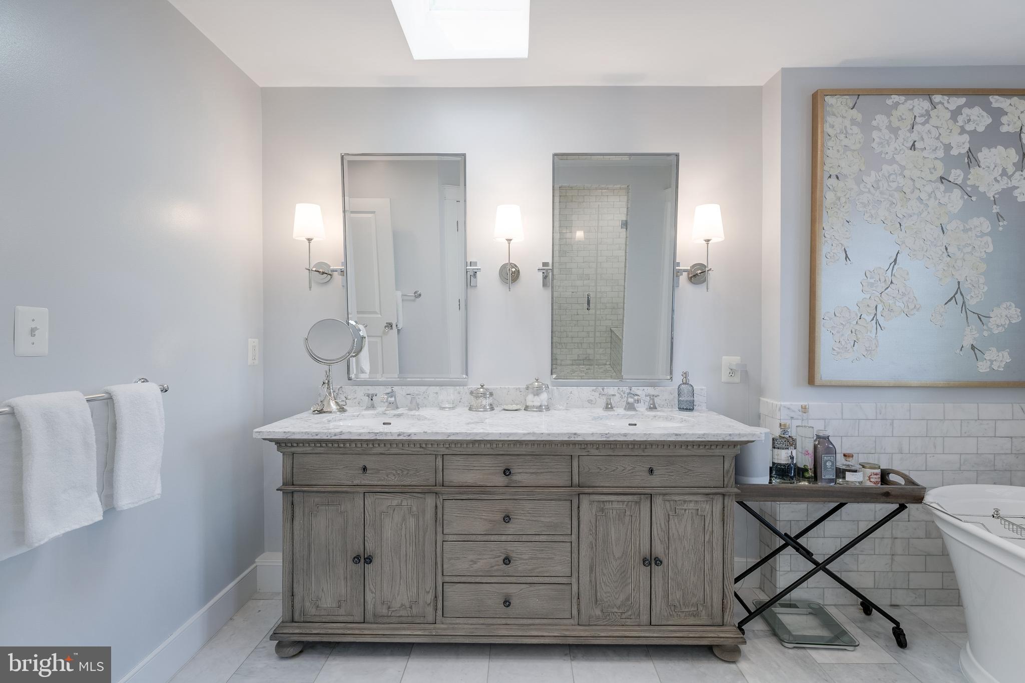 STONELEIGH - Residential