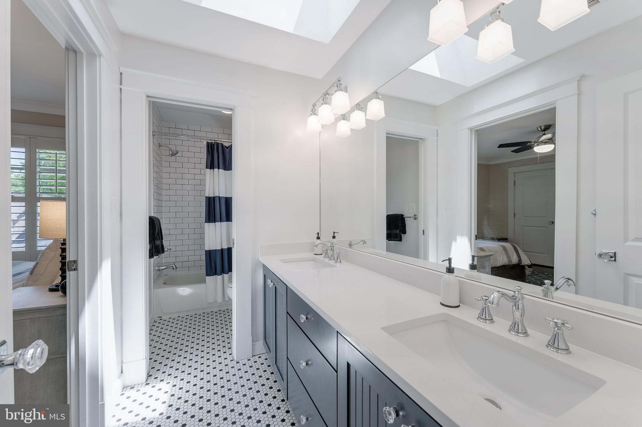 STONELEIGH - Residential
