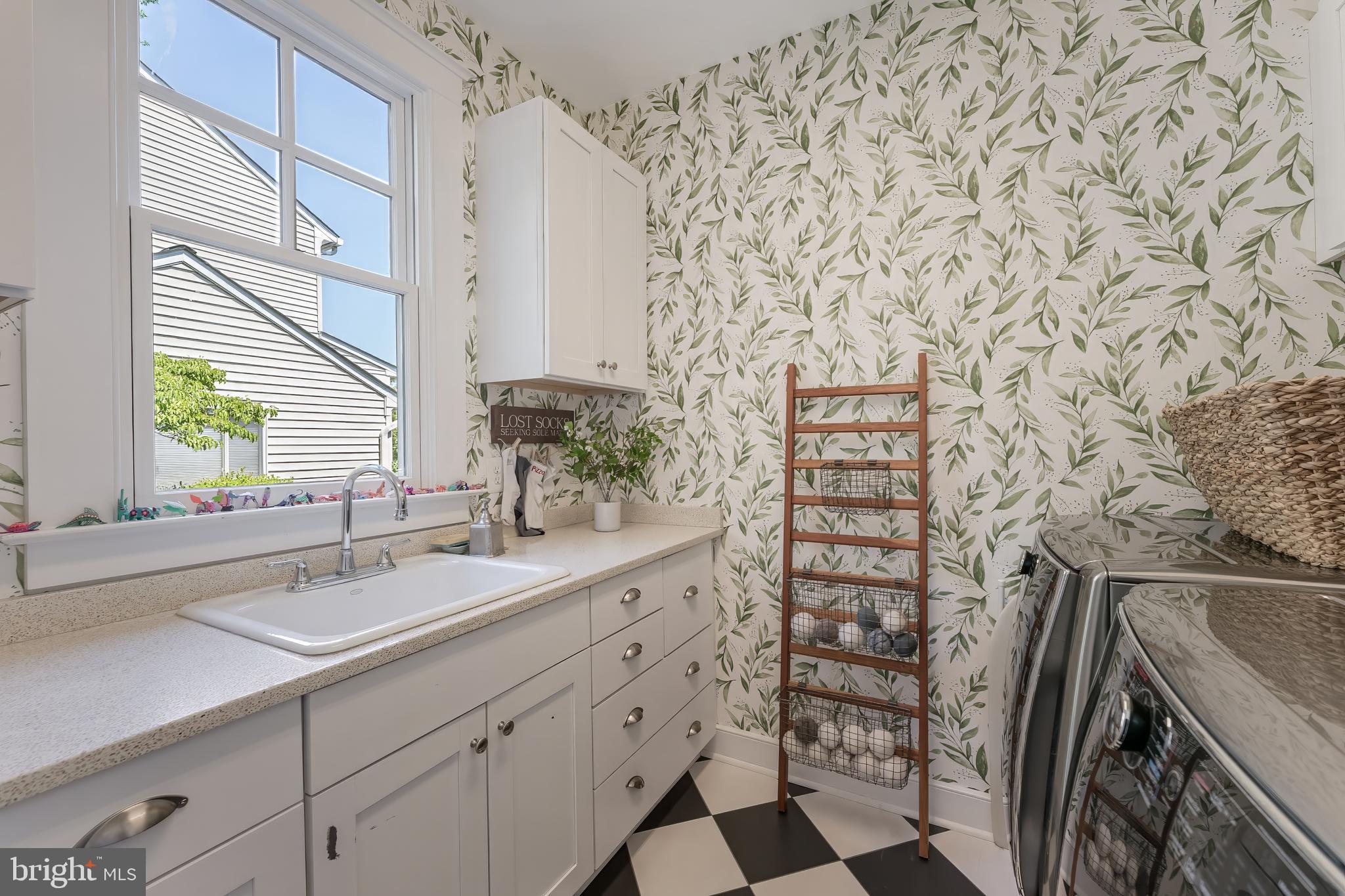 STONELEIGH - Residential