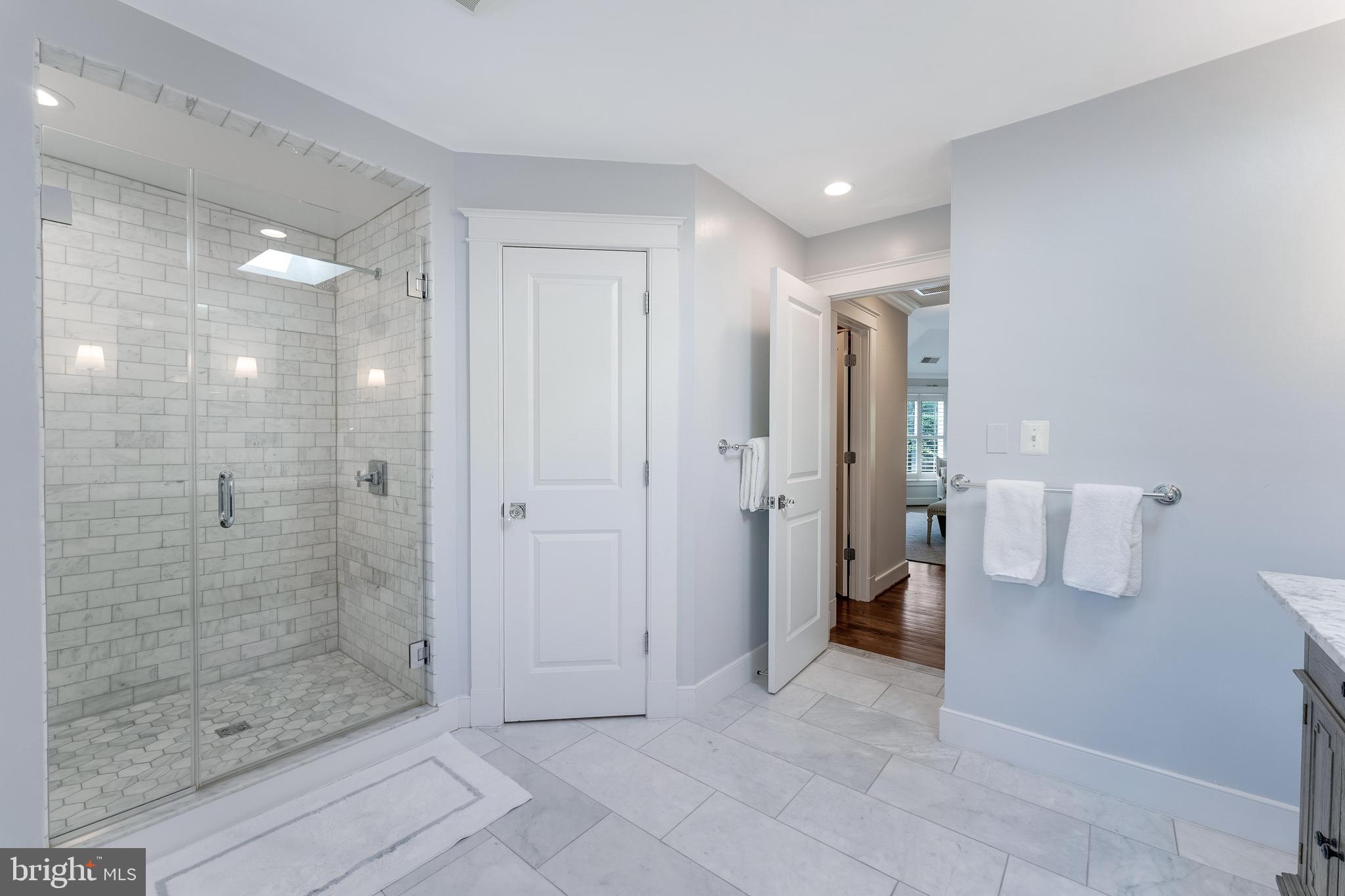 STONELEIGH - Residential