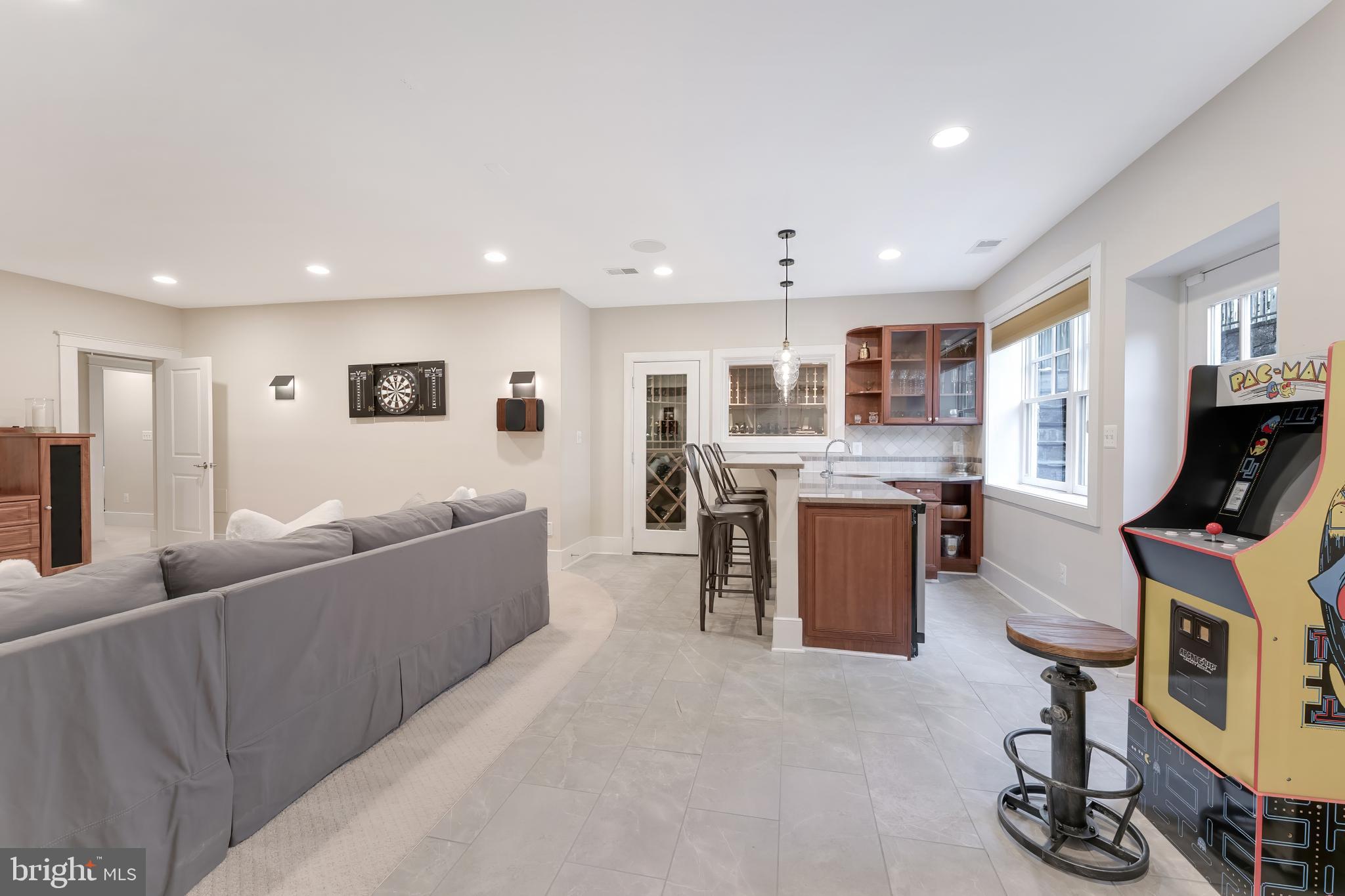 STONELEIGH - Residential