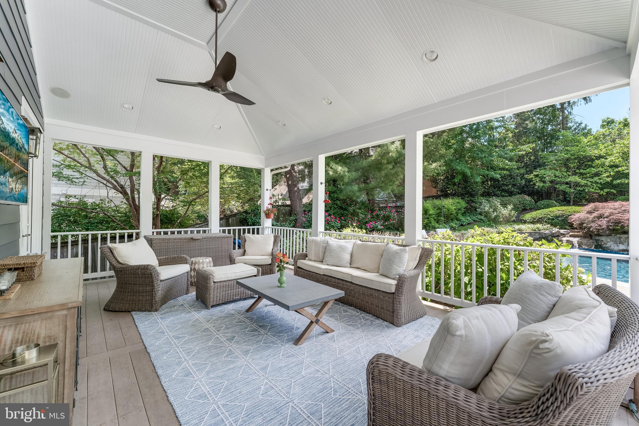 STONELEIGH - Residential