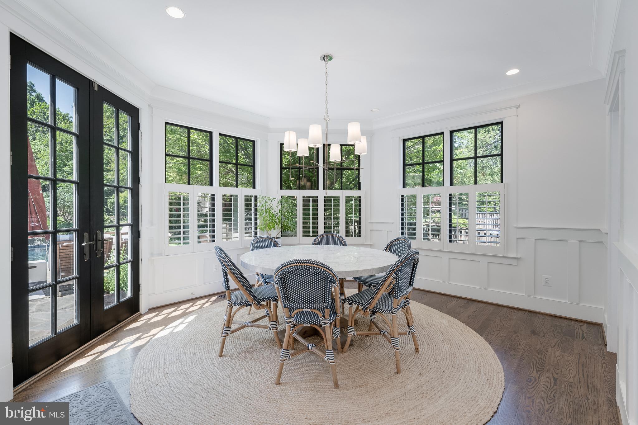 STONELEIGH - Residential