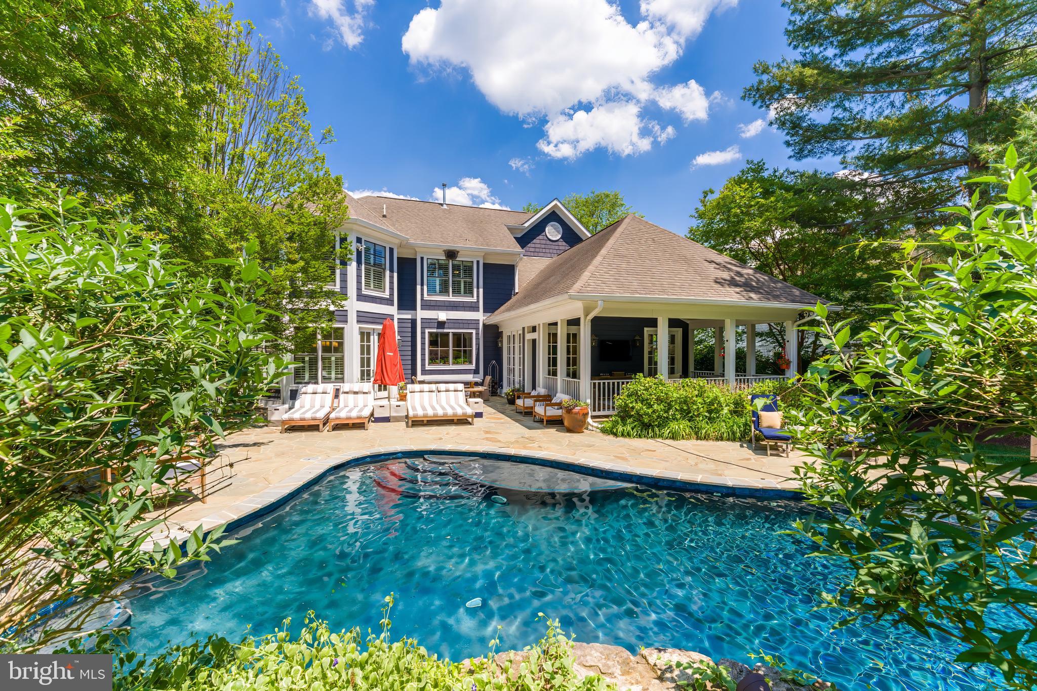 STONELEIGH - Residential