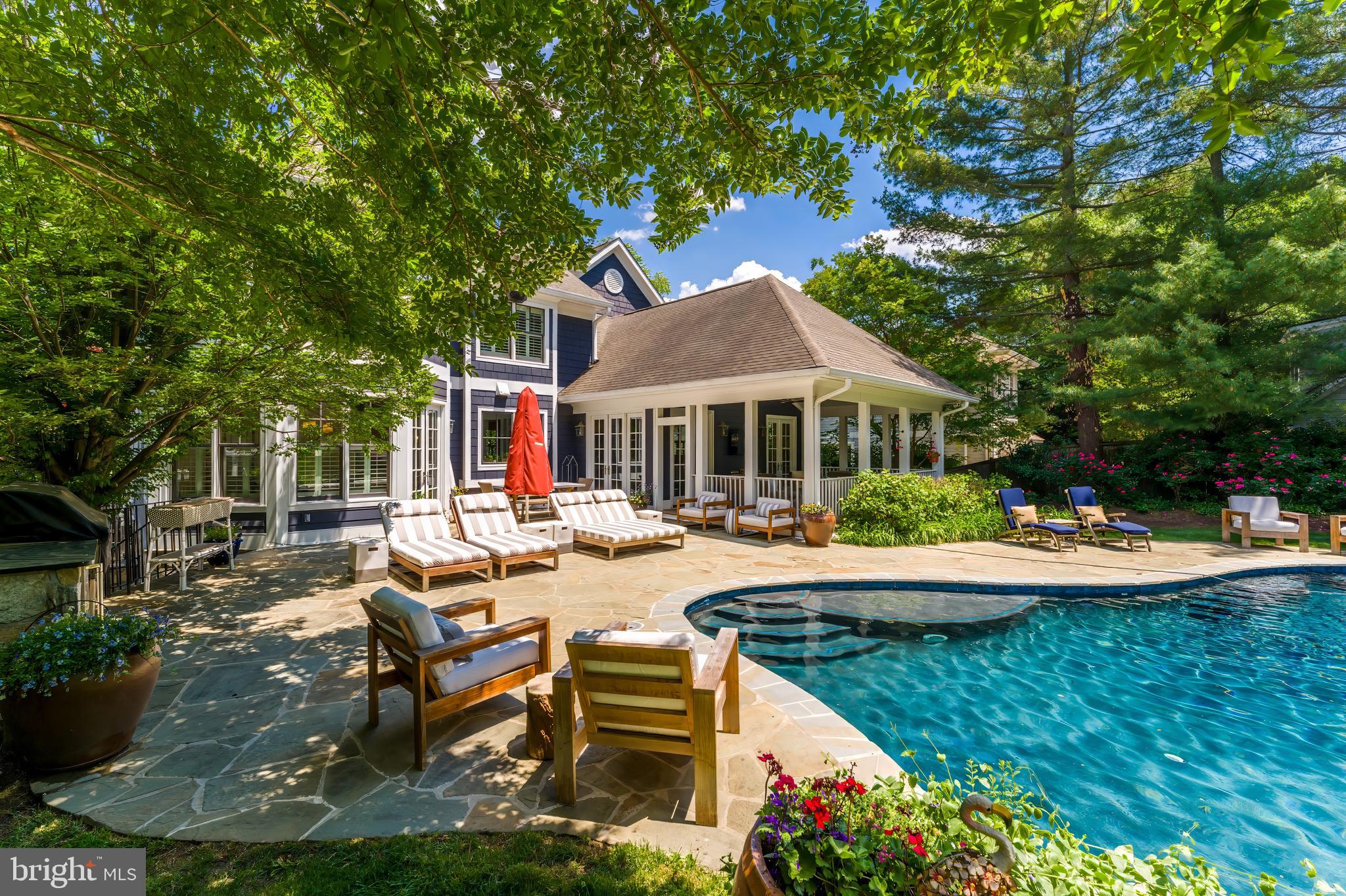 STONELEIGH - Residential