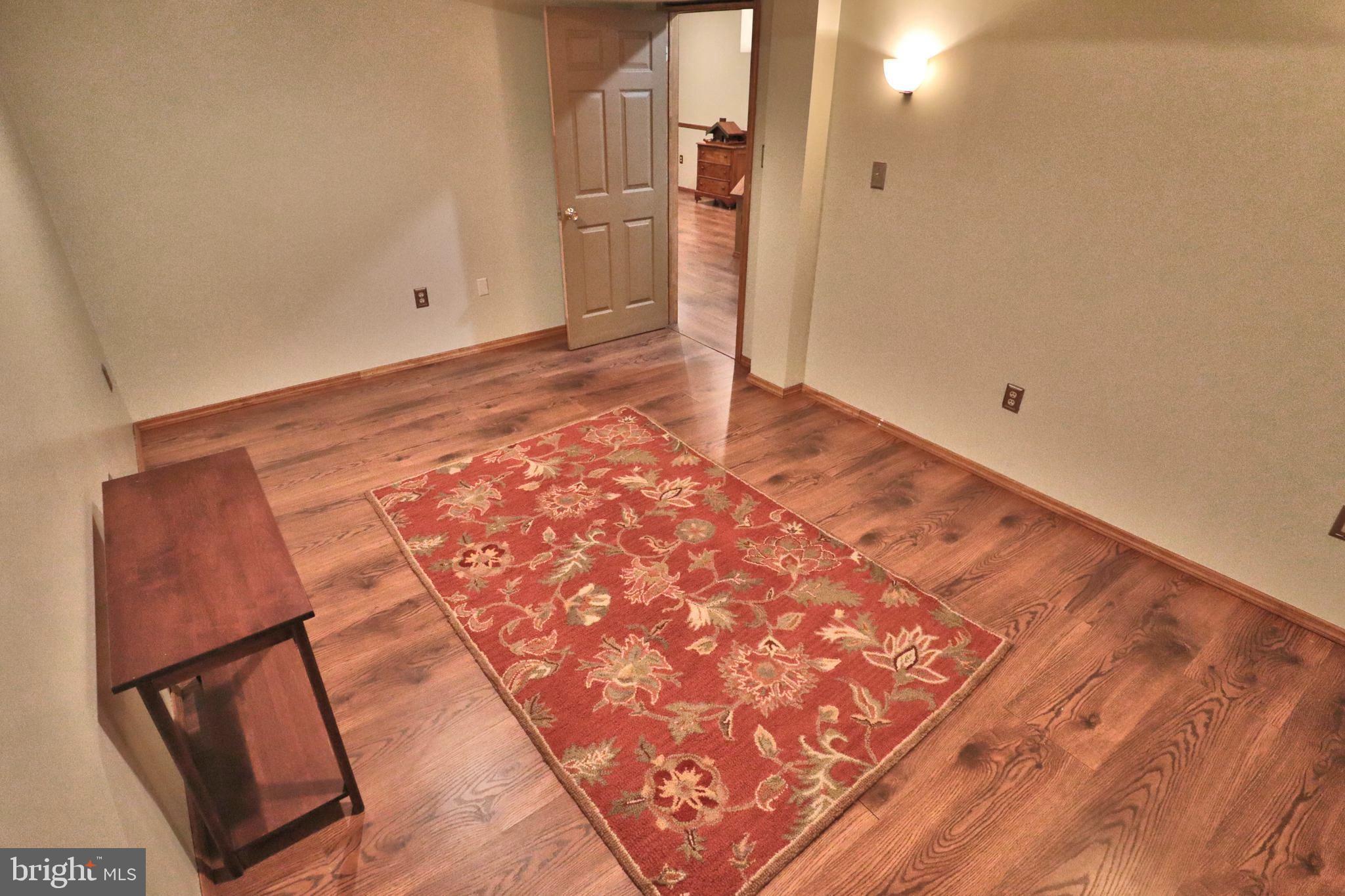 TANGLEWOOD - Residential